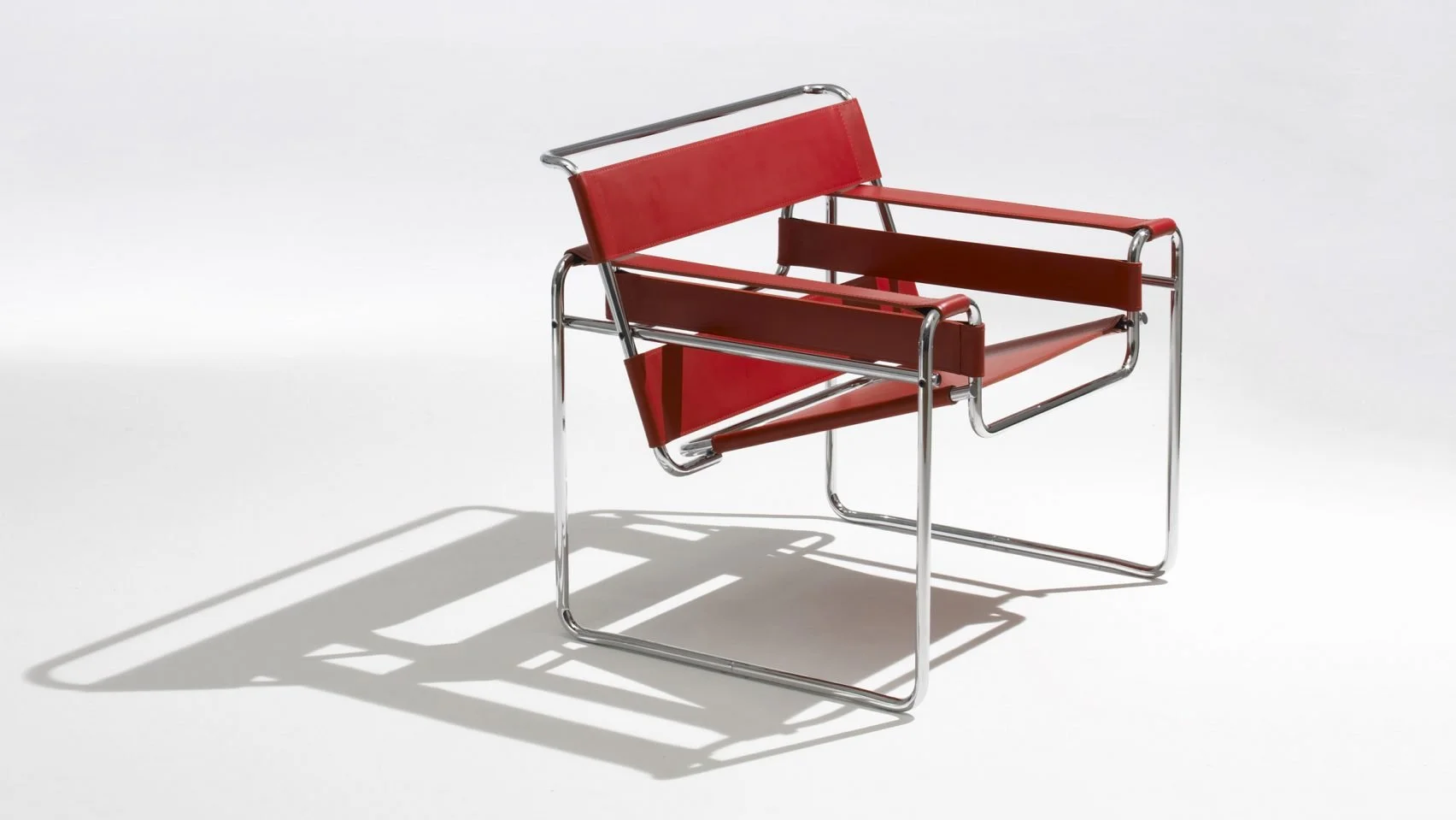 Marcel Breuer bauhaus-wassily-red chair-hero-