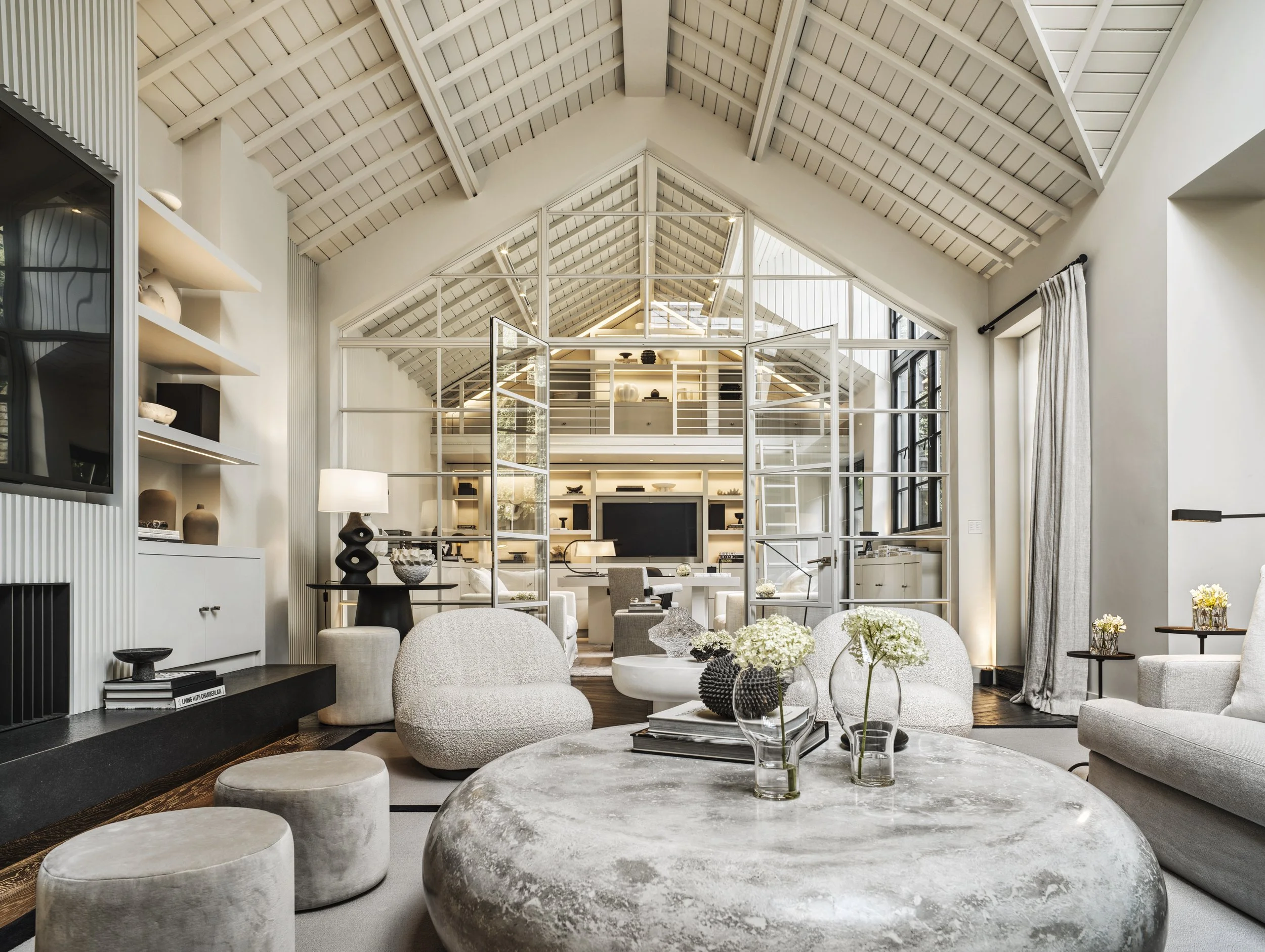 Kelly Hoppen on Timeless Interior Design, East Meets West Style & the ...