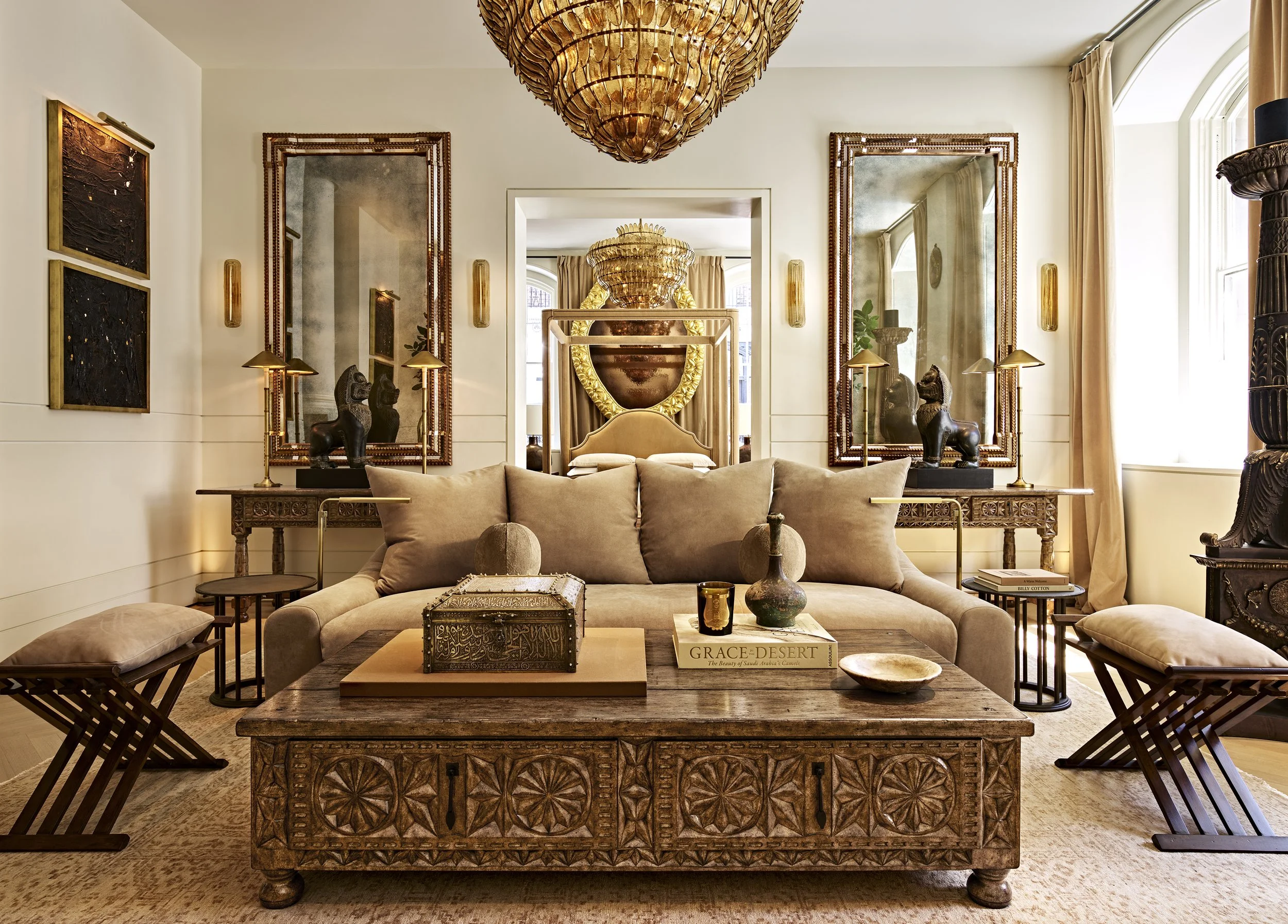 VALENCIA COLLECTION FROM RH ESTATES AT RH LONDON Mayfair Lounge space