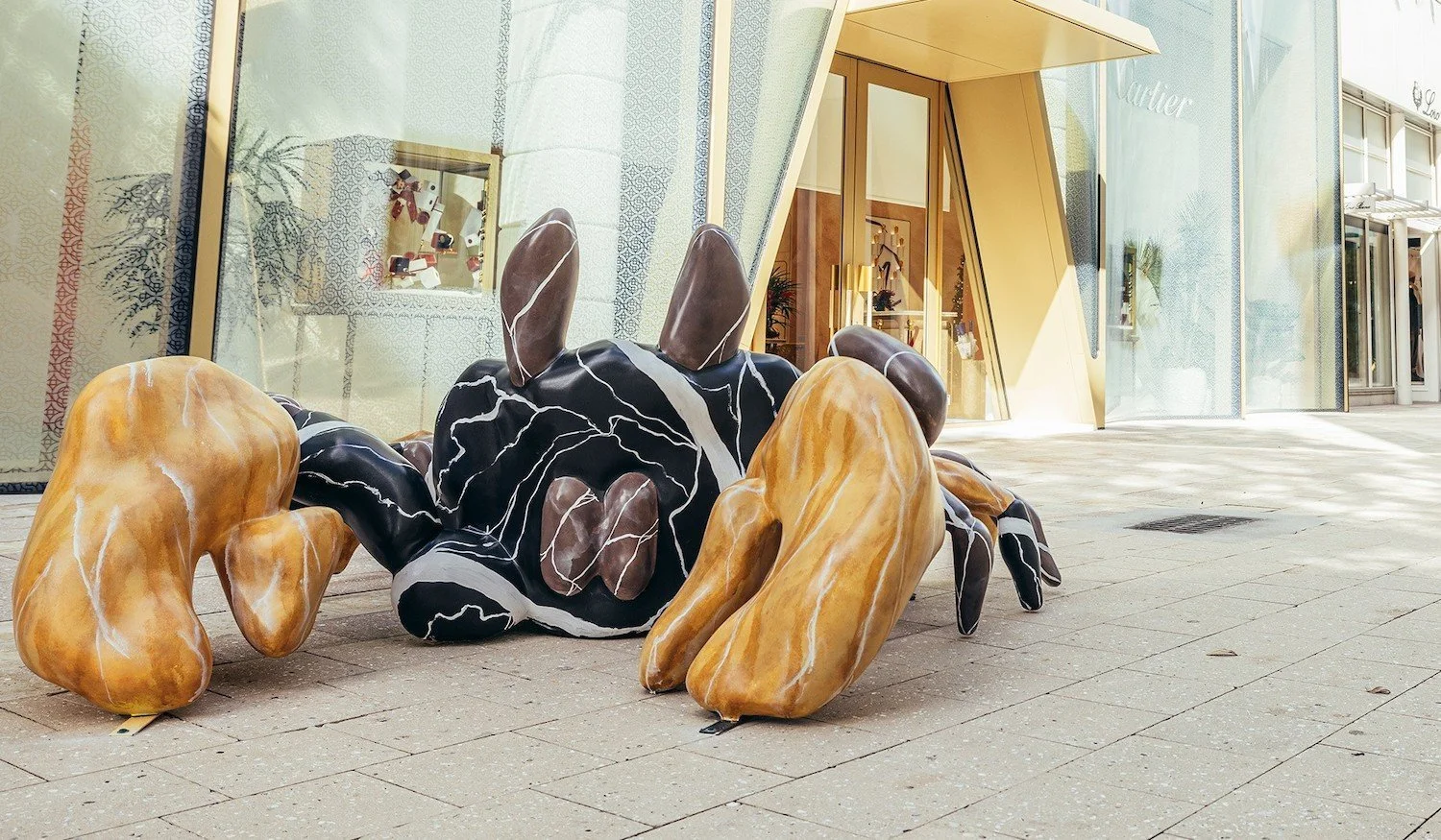 Gargantuas-Thumb-by-Katie-Stout- Design Miami 2025