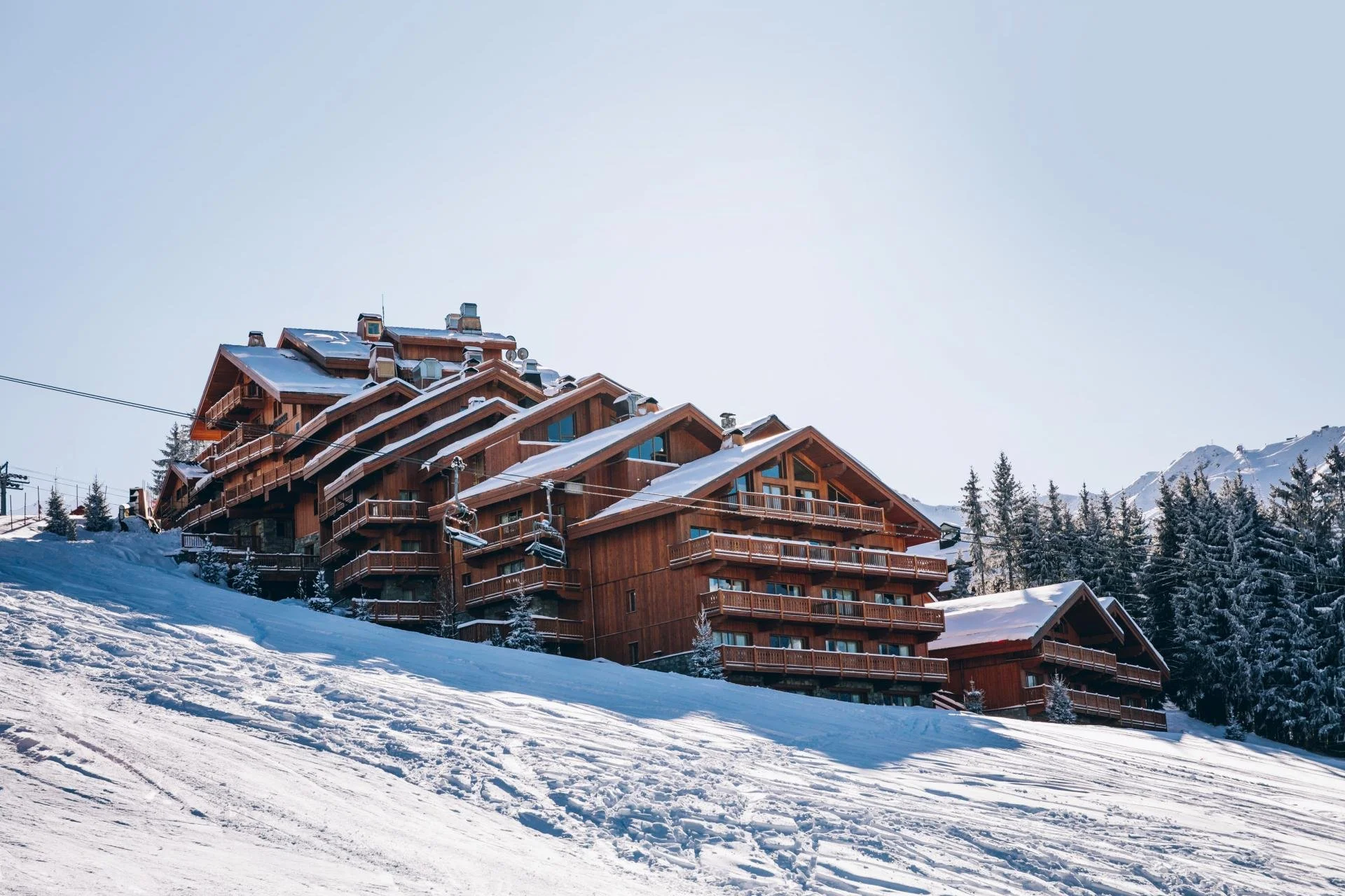 Exterior view Le Couch Maribel France hotel and ski slope