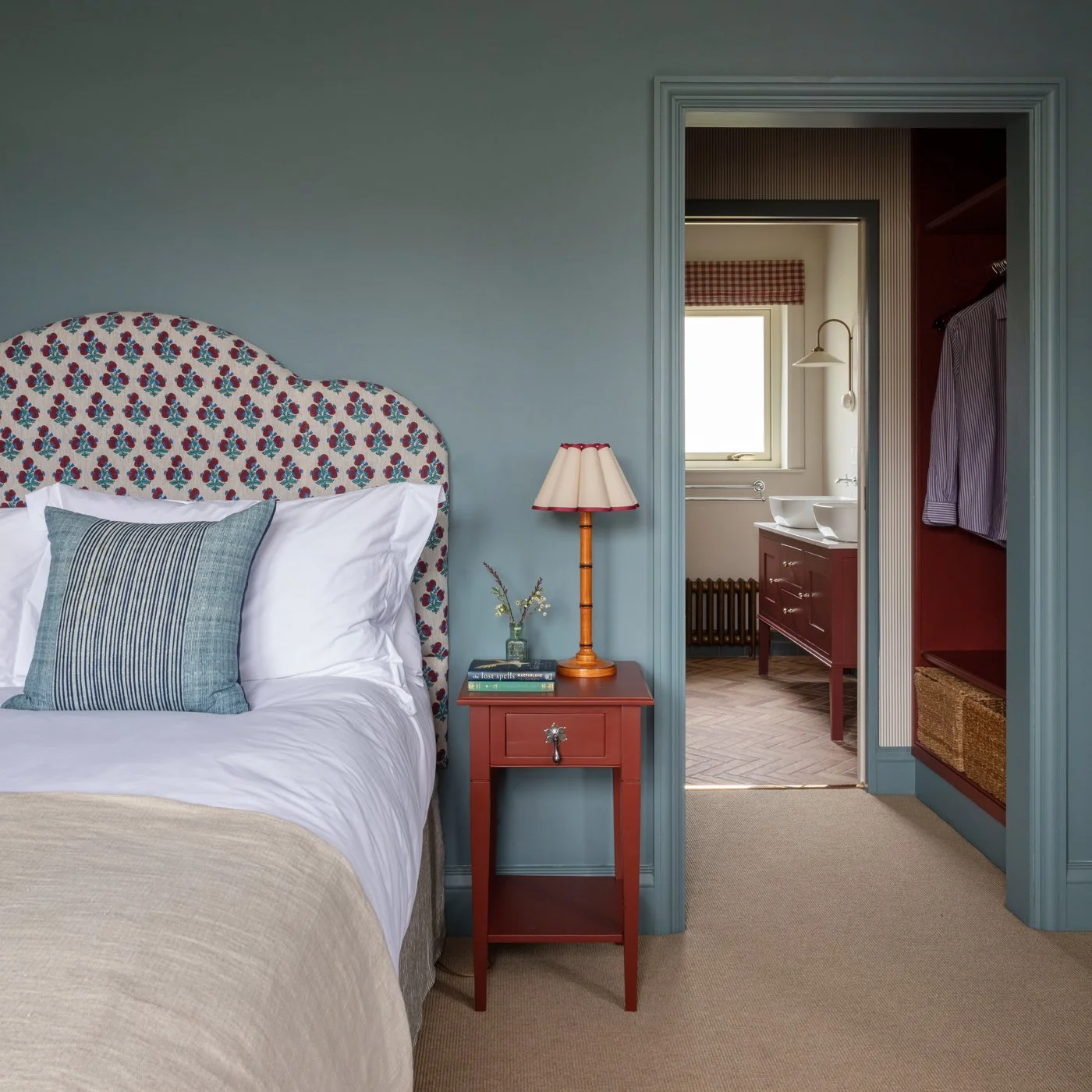 WEB_RES Coat Paint Bedroom Decoration_Kirkstyle_Inn_ Blue grey