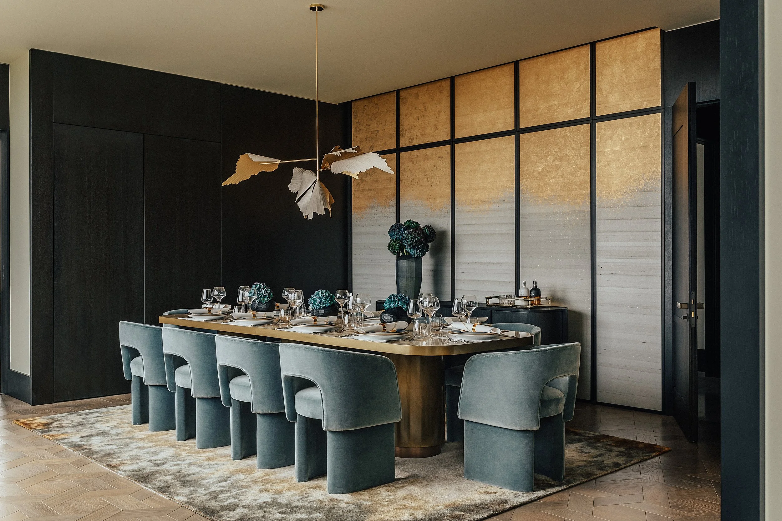 The Bryanston, Hyde Park Penthouse Dining Room with Onyx table by Accouter