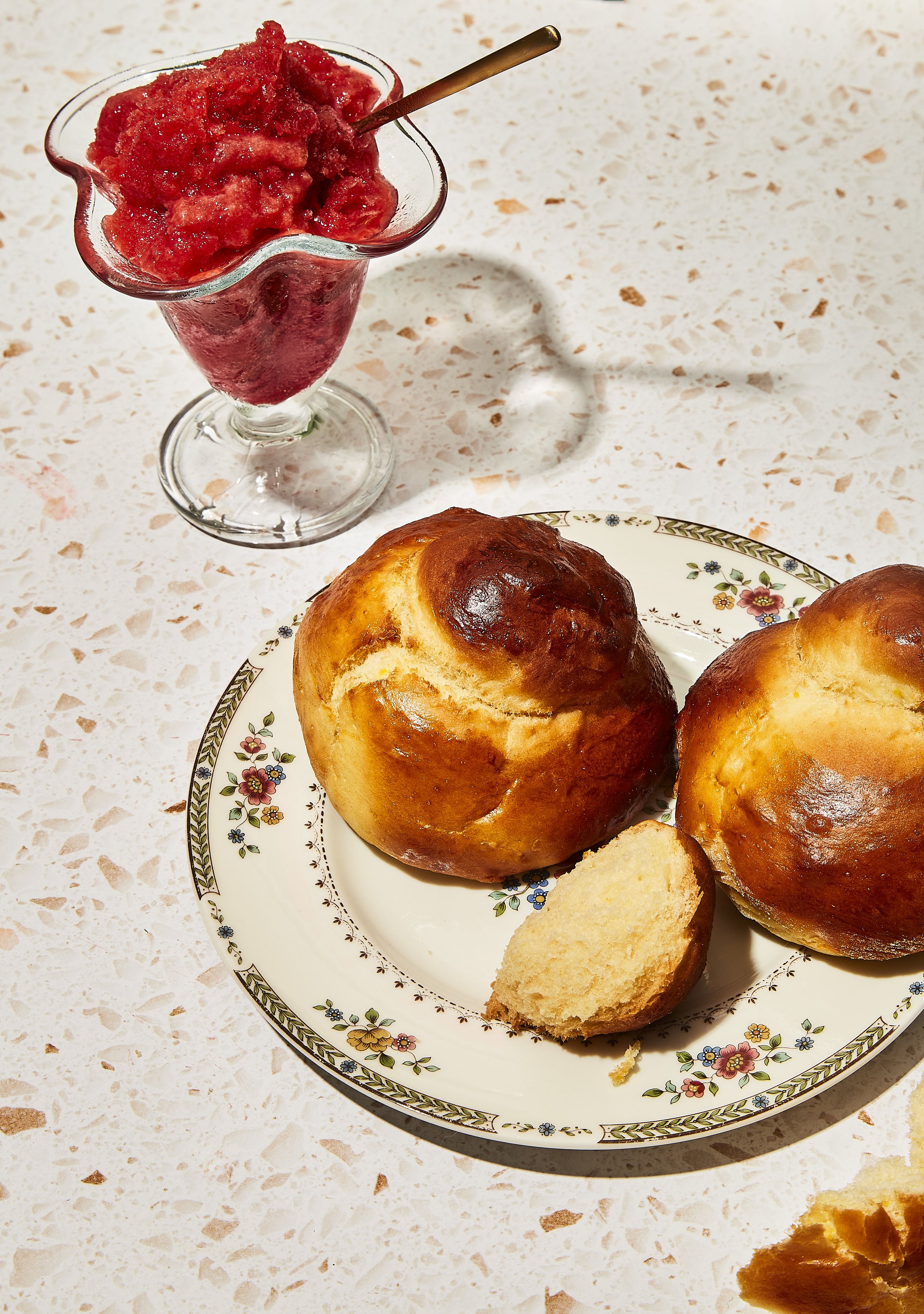 Sicilian_Dessert_Granita_Brioche.jpg