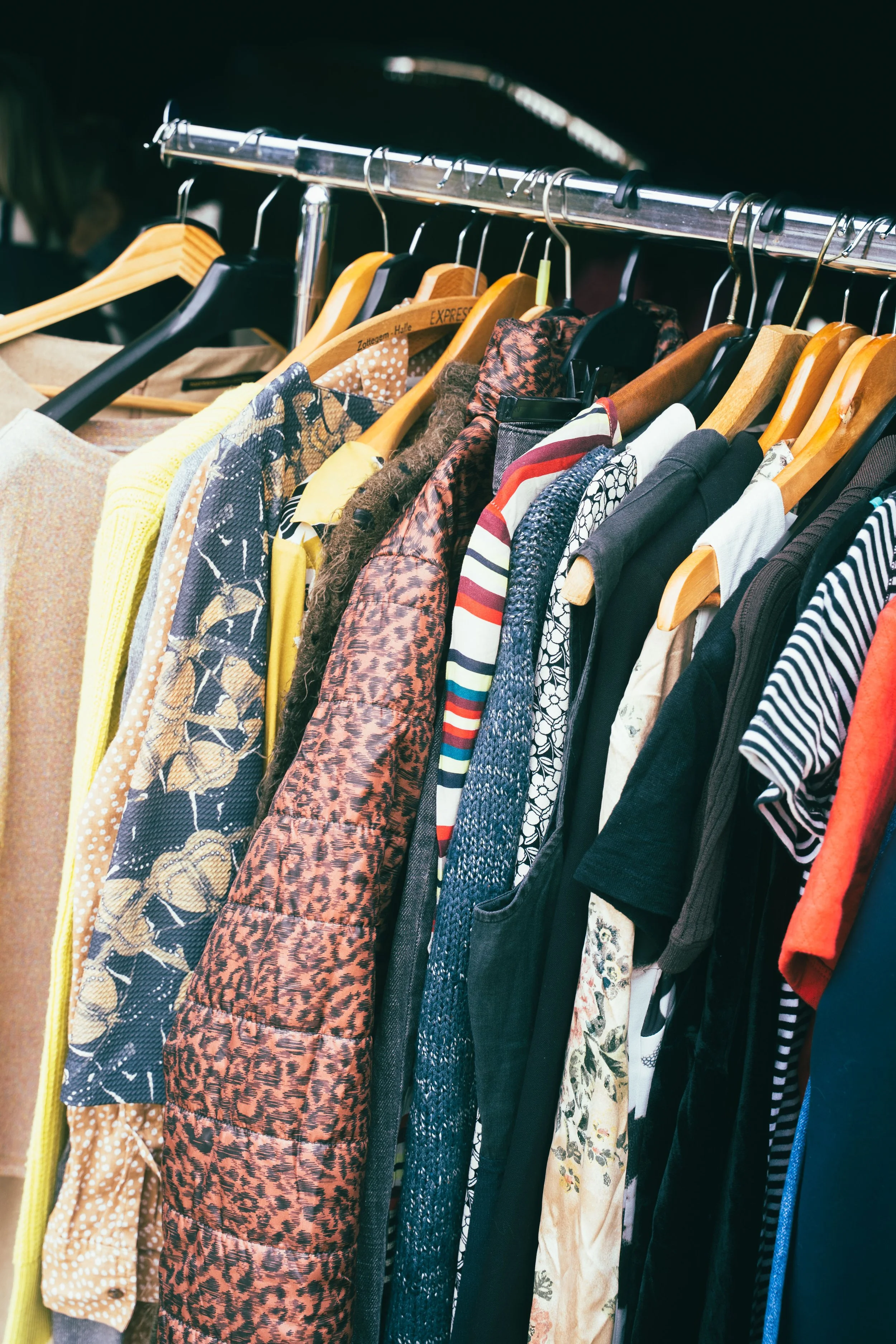 VEELTEVEEL CLOSET SALE GENT (c) TONE VERSWIJVEL-1-40.jpg