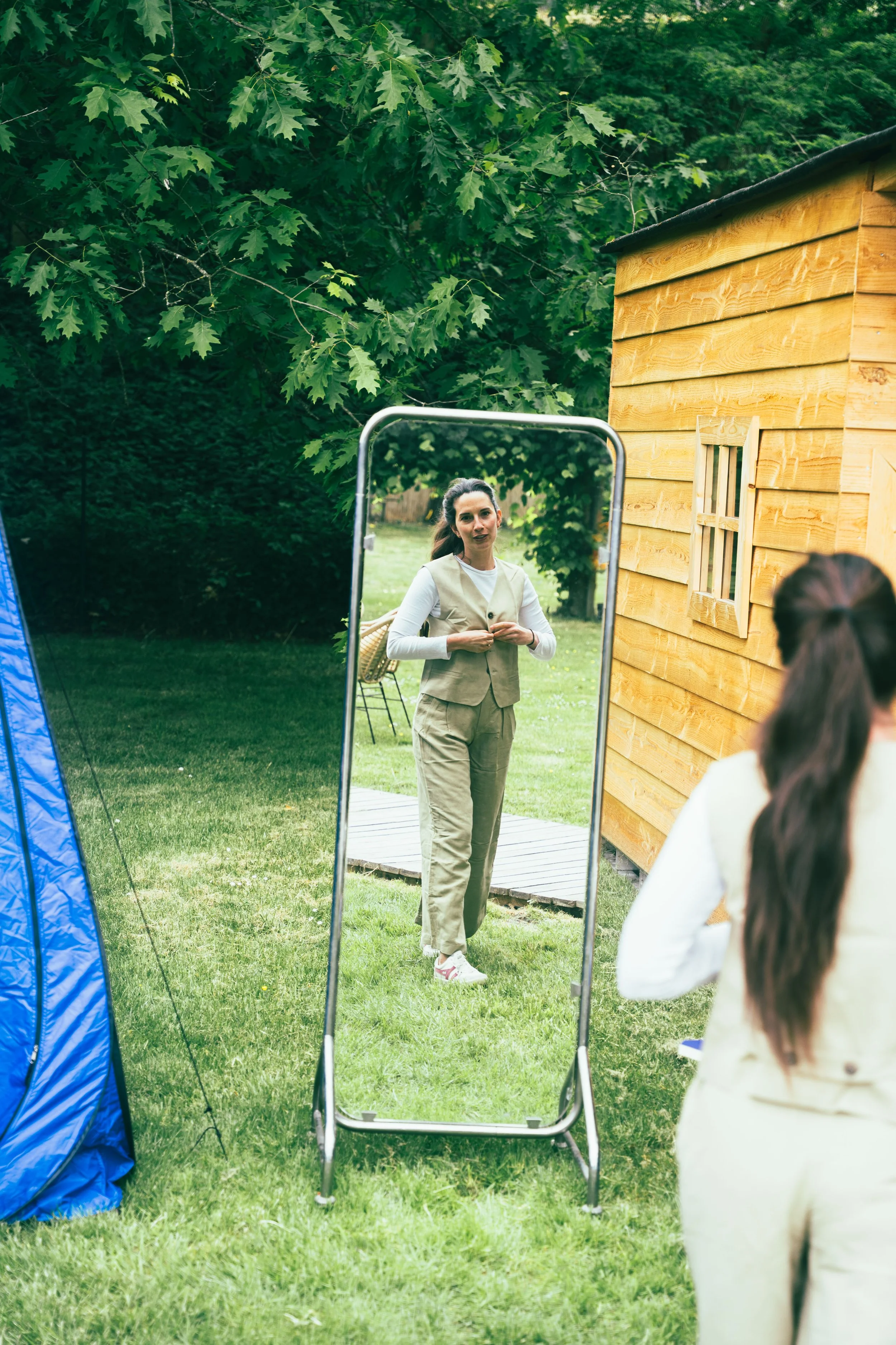 VEELTEVEEL CLOSET SALE GENT (c) TONE VERSWIJVEL-1-73.jpg