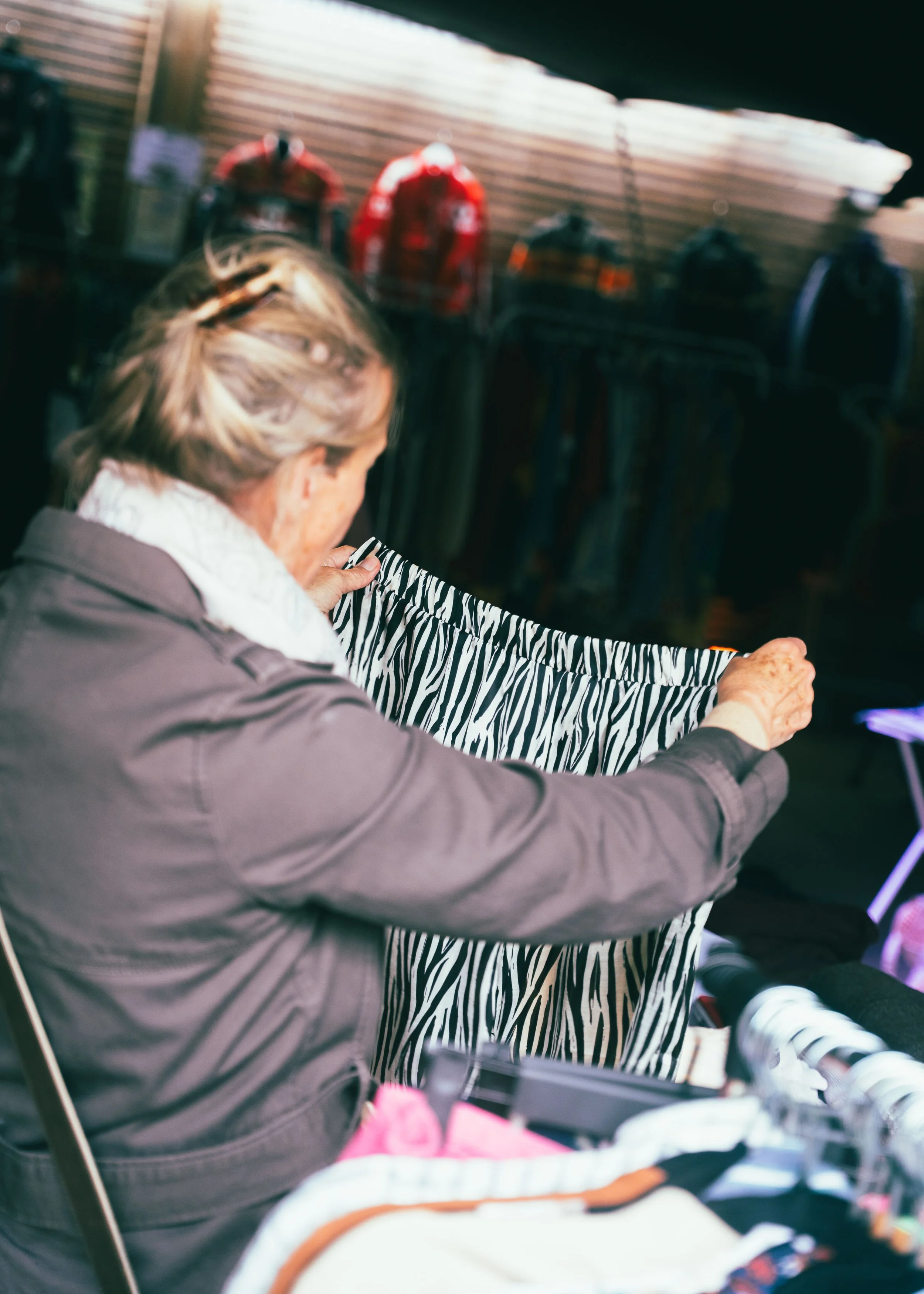 VEELTEVEEL CLOSET SALE GENT (c) TONE VERSWIJVEL-1-7.jpg