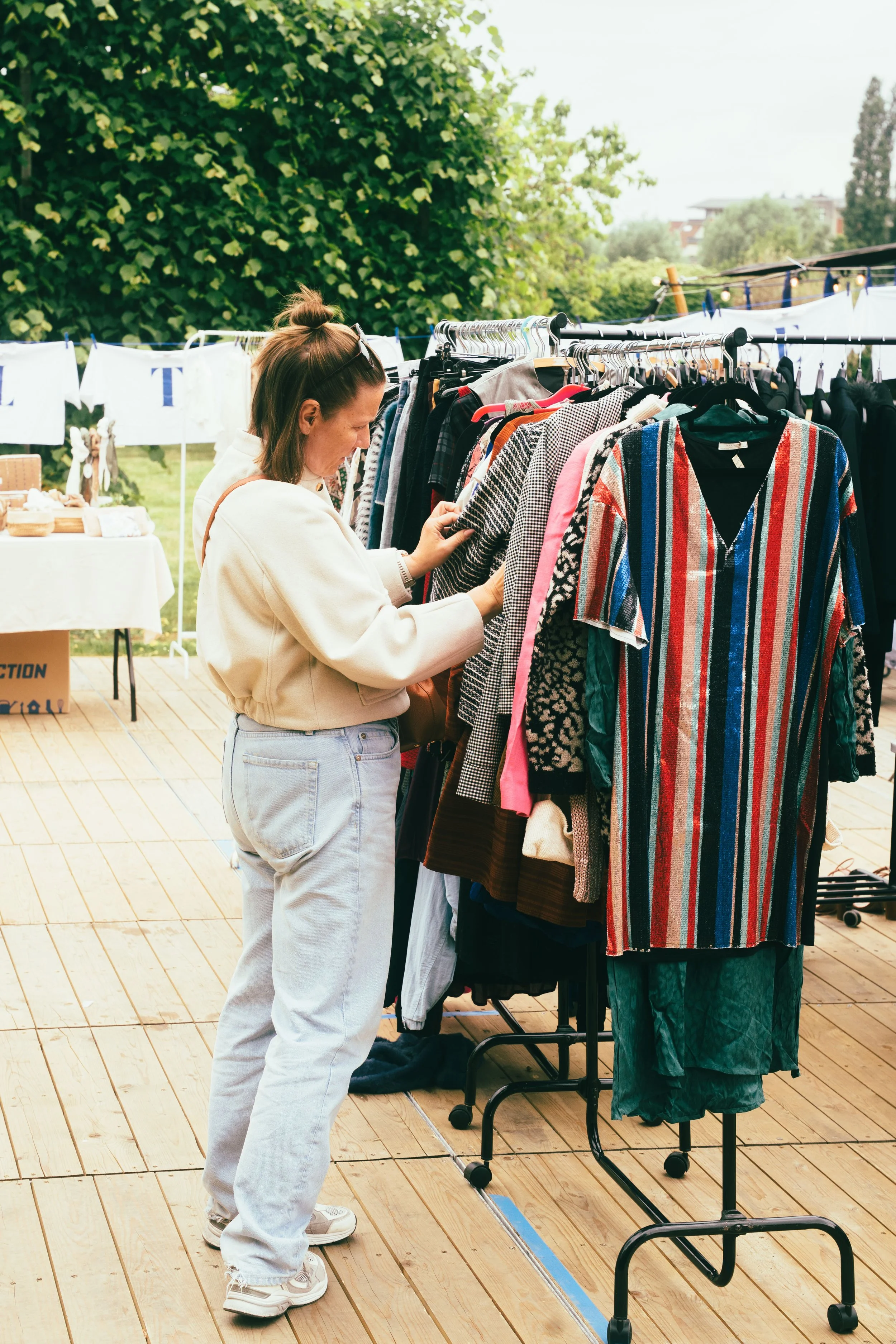 VEELTEVEEL CLOSET SALE GENT (c) TONE VERSWIJVEL-1-29.jpg