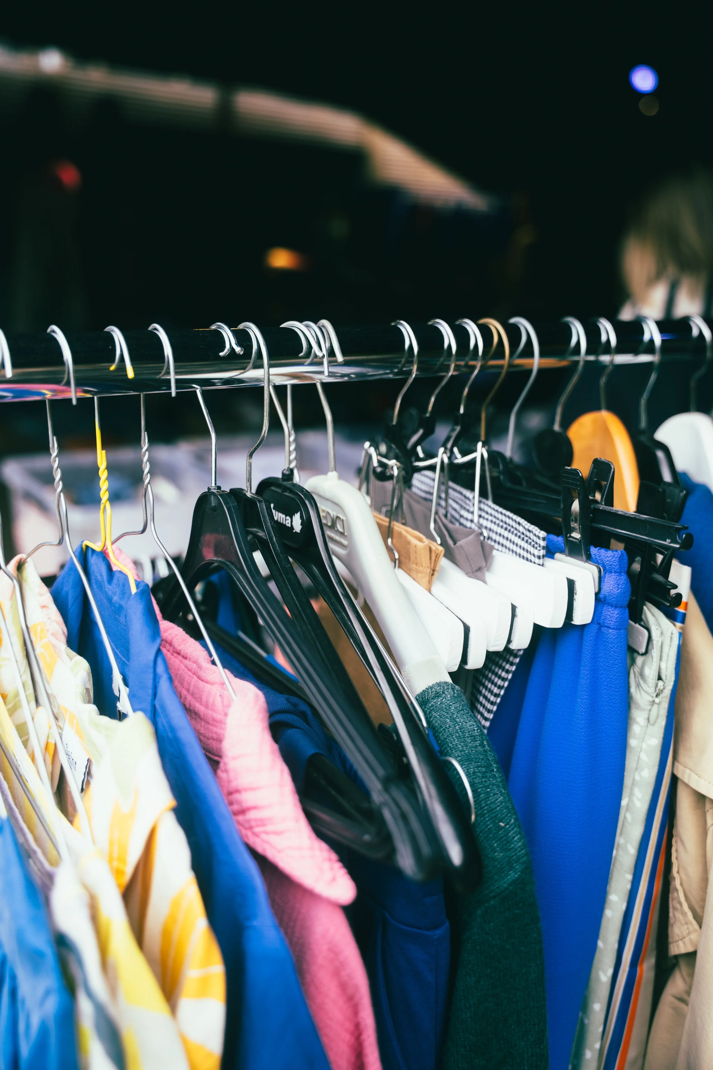 VEELTEVEEL CLOSET SALE GENT (c) TONE VERSWIJVEL-1-55.jpg