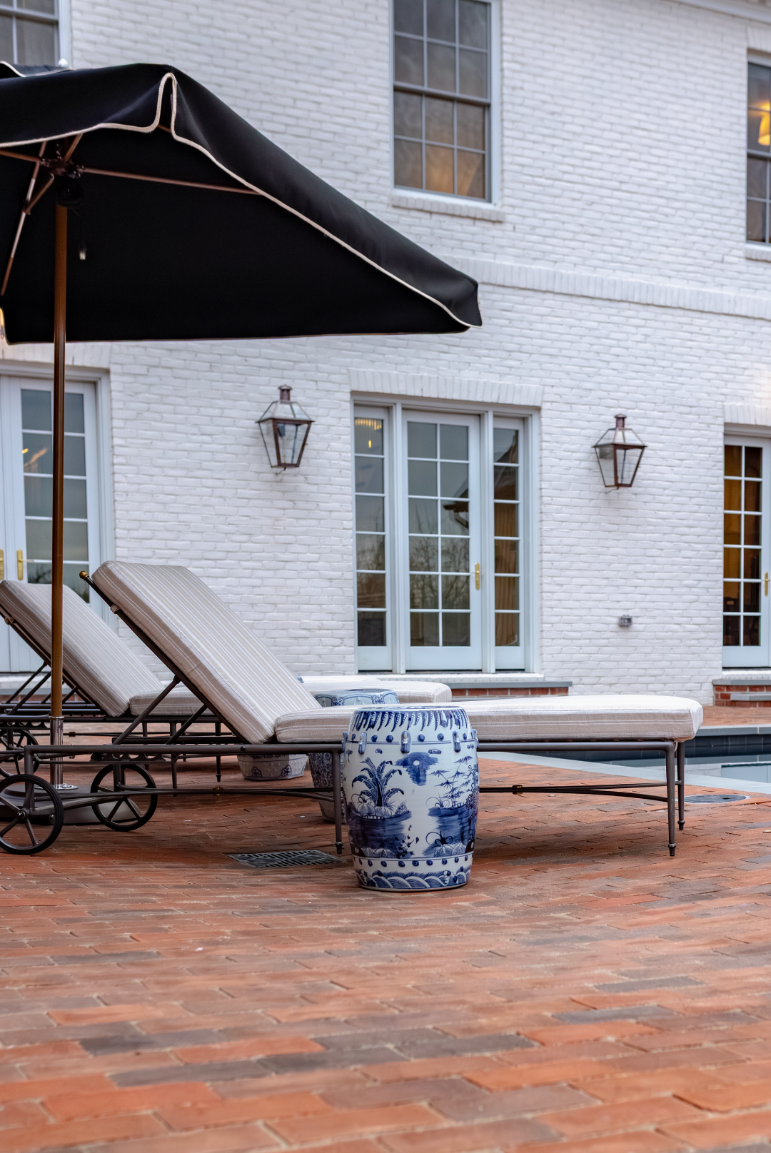 pool at historic inn leesburg va bed and breakfast