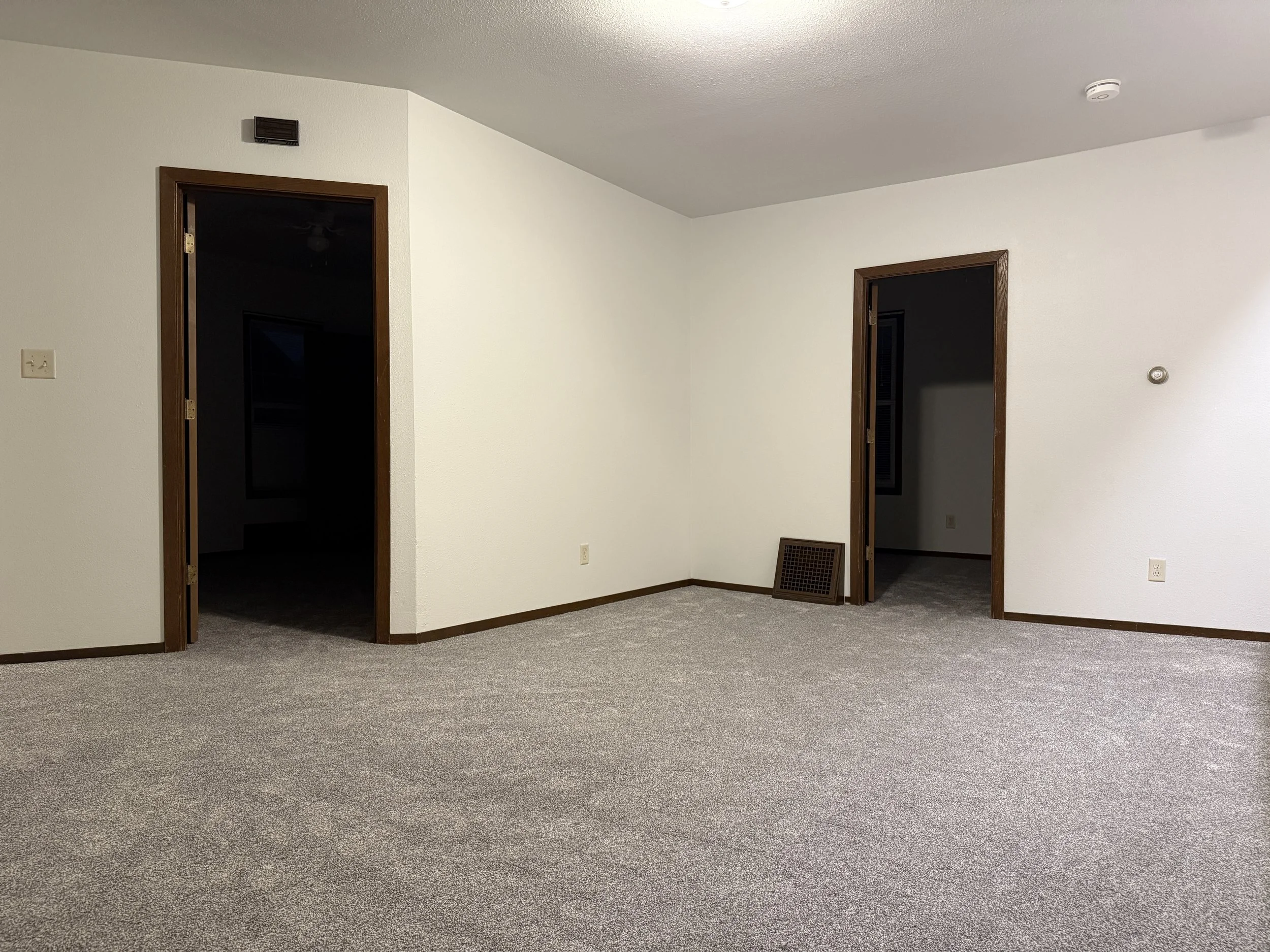 Livingroom and door for bedroom 1 and 2