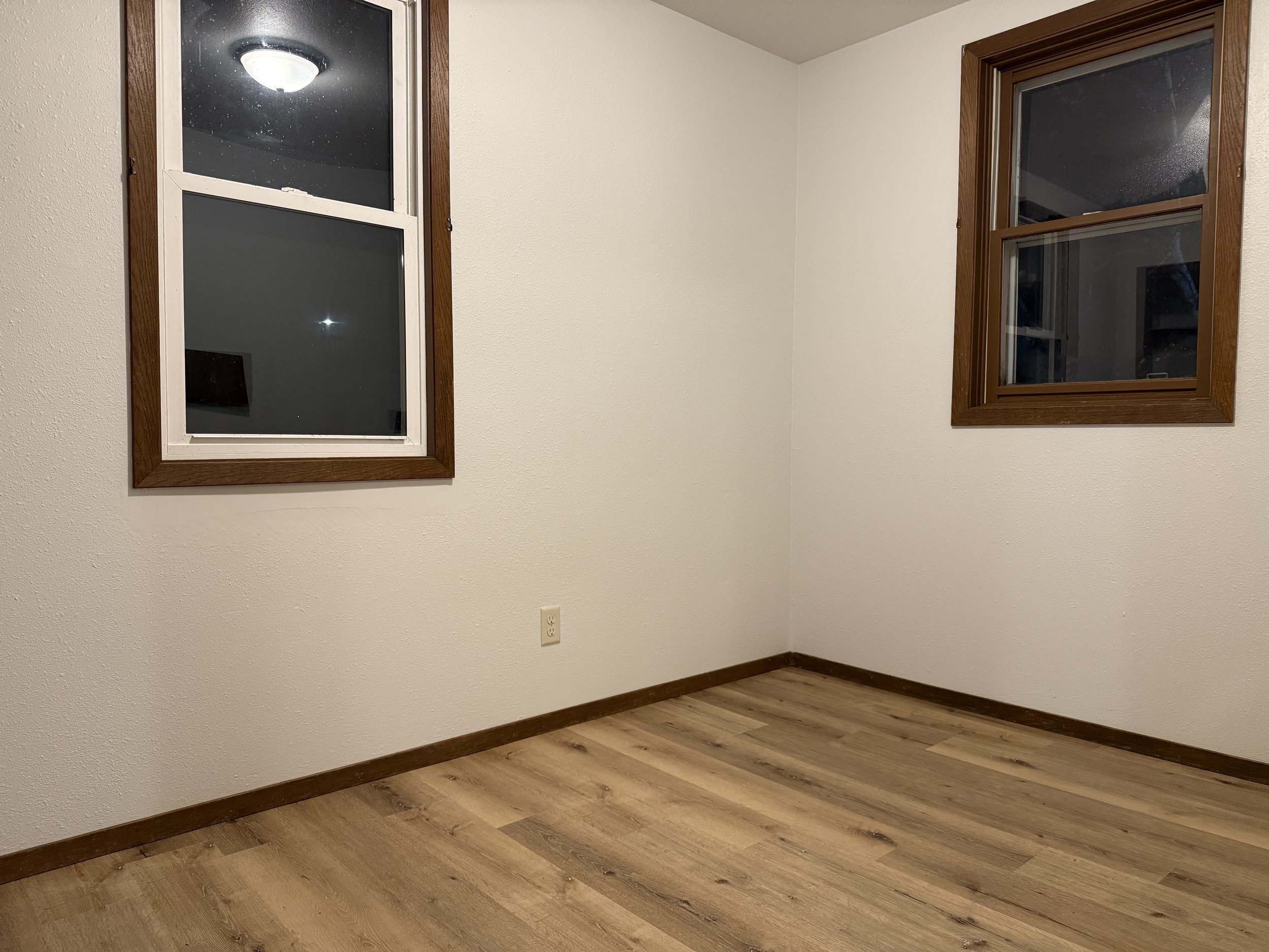 Bedroom 3/Laundry Room