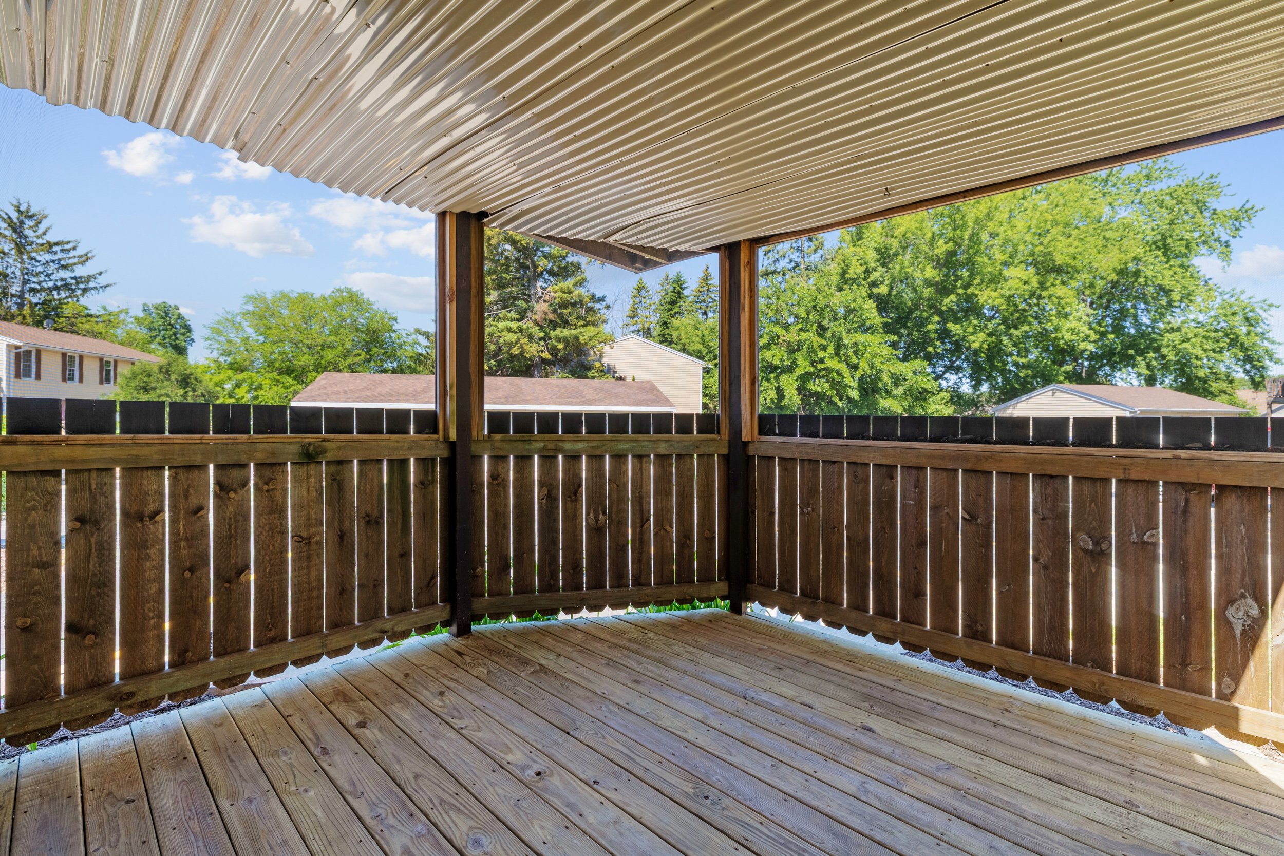 Screened deck
