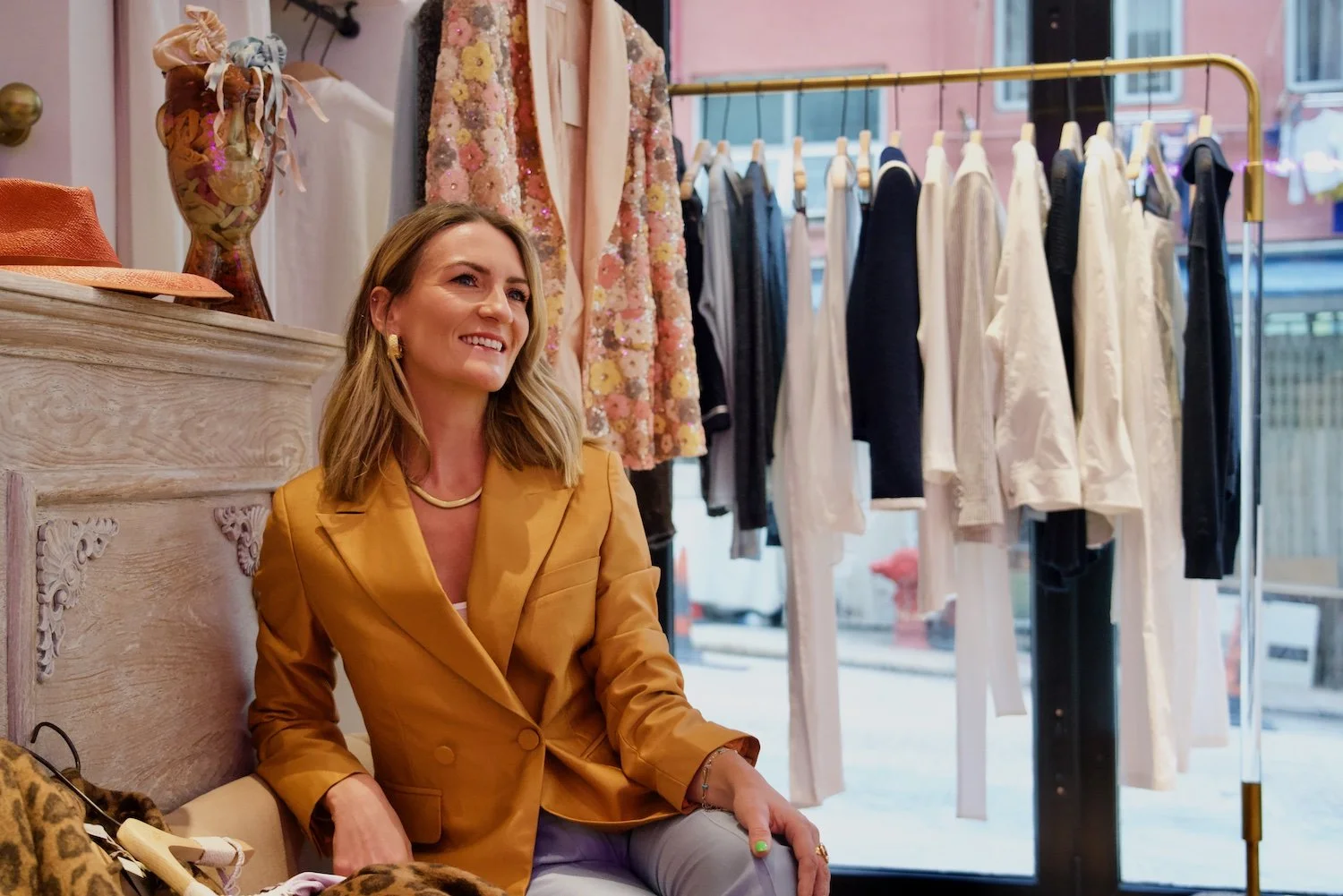 elle noble personal stylist commercial fashion stylist