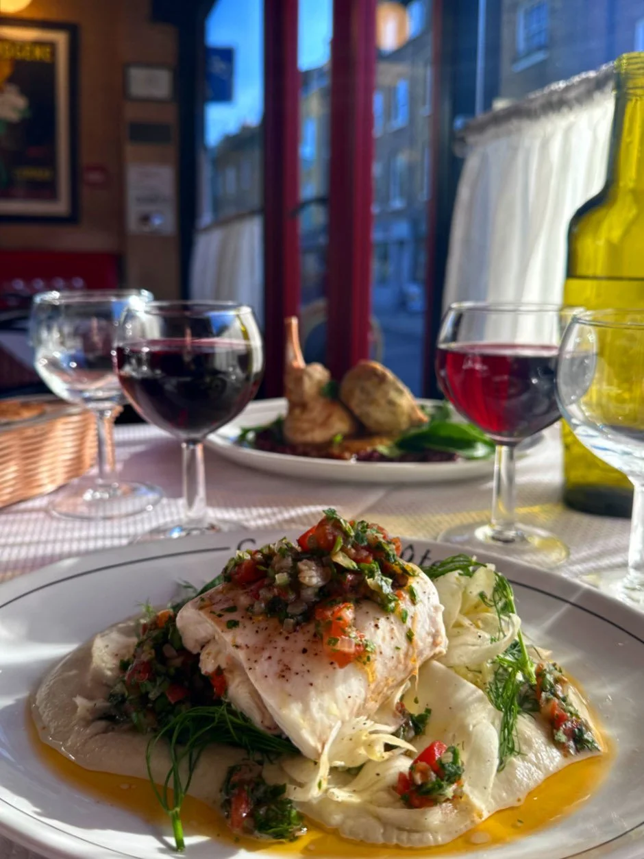 Our kind of Friday views 🍴✨🇫🇷

#fridaymood #mood #londonrestaurant #frenchfood #frenchcuisine