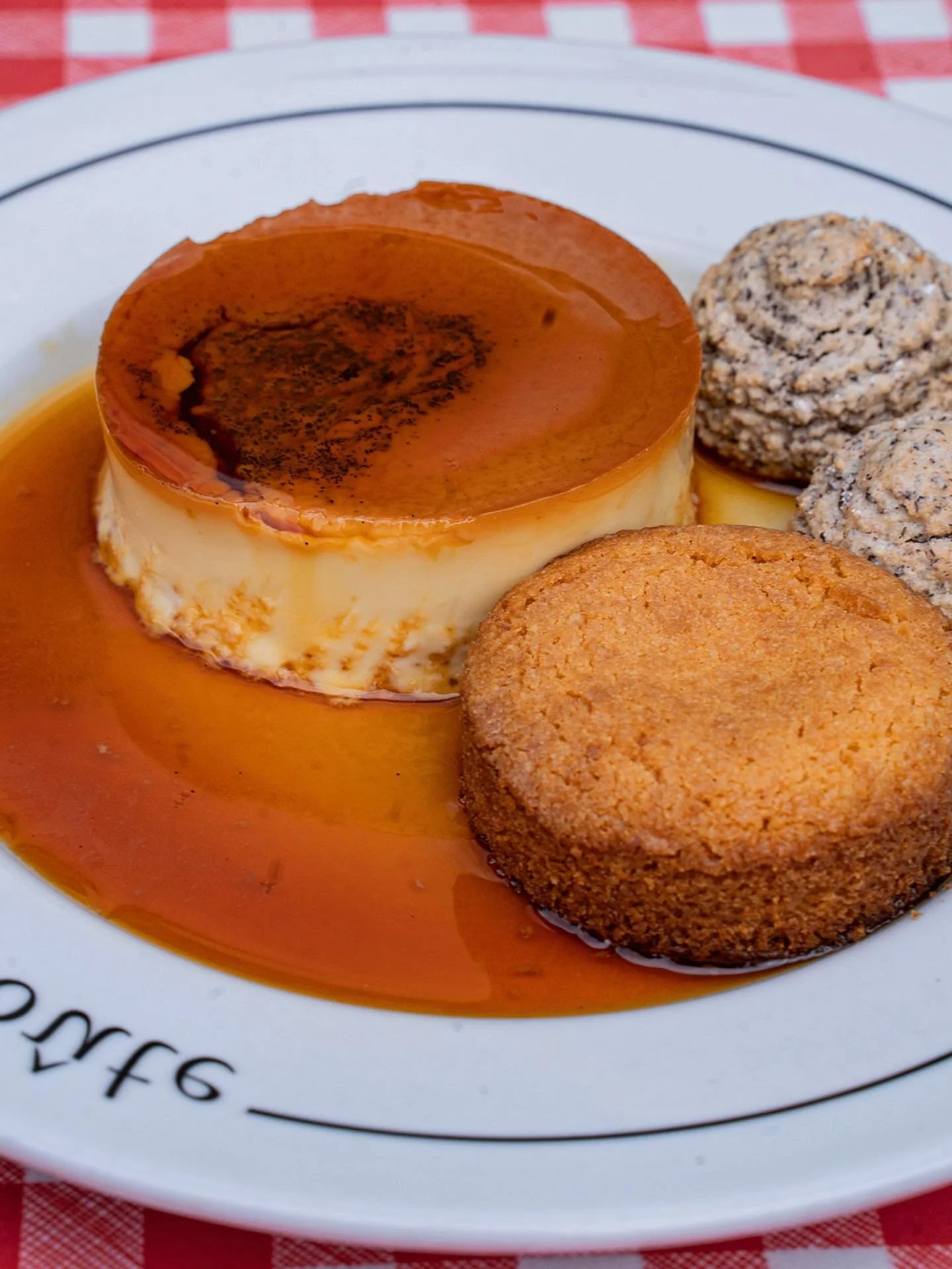 ✨Cr&egrave;me Caramel ✨

#cassecroute #bermondsey #dessert #cremecaramel #londonrestaurant