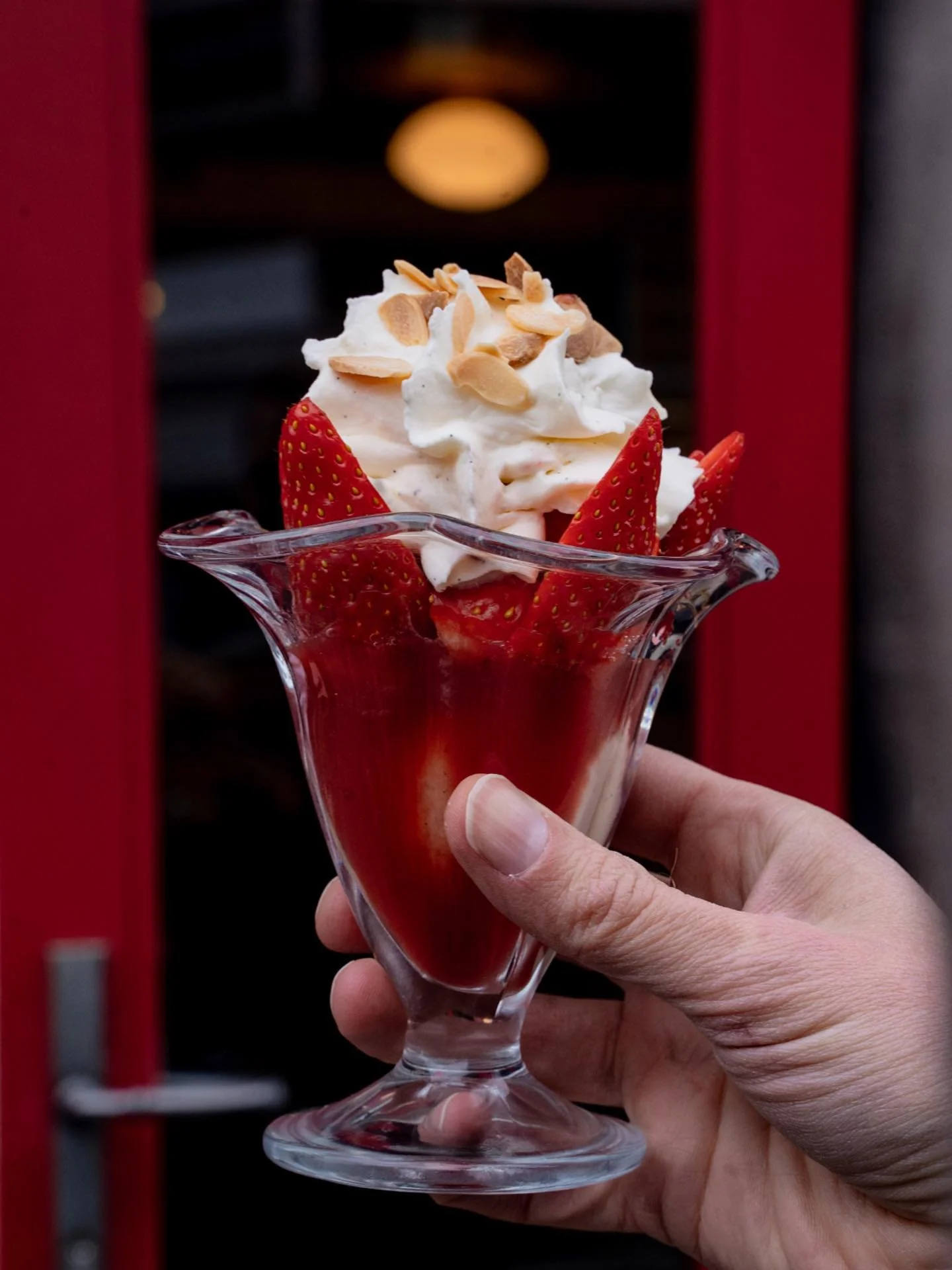 🍓 FRAISE MELBA 🍓

#fraisemelba #strawberry #dessert #cassecroute #bermondsey