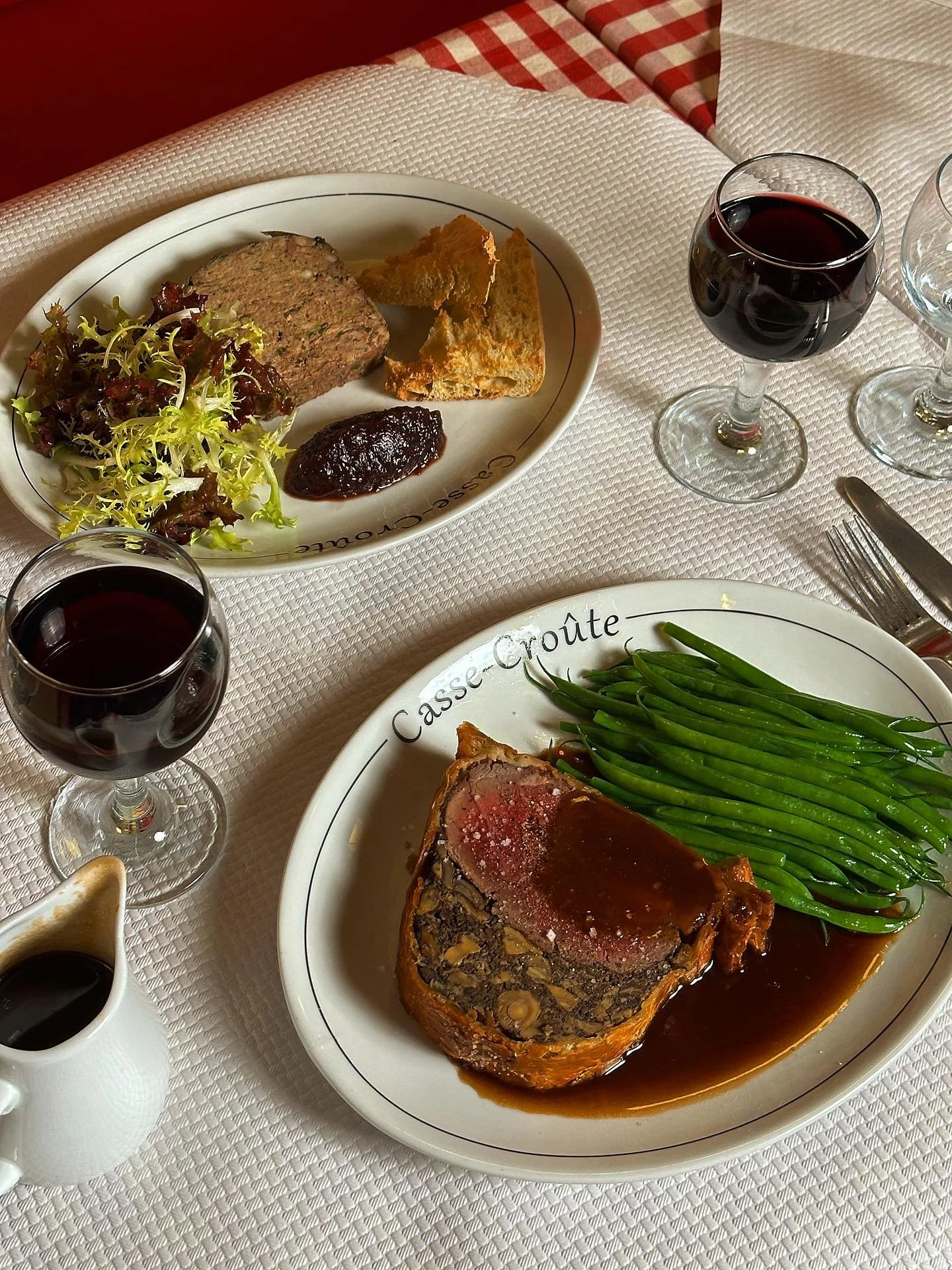 Our famous Boeuf en Cro&ucirc;te, sauce Vin rouge 🍷✨🍴

#cassecroute #bermondsey #londonfood #foodie #frenchfood