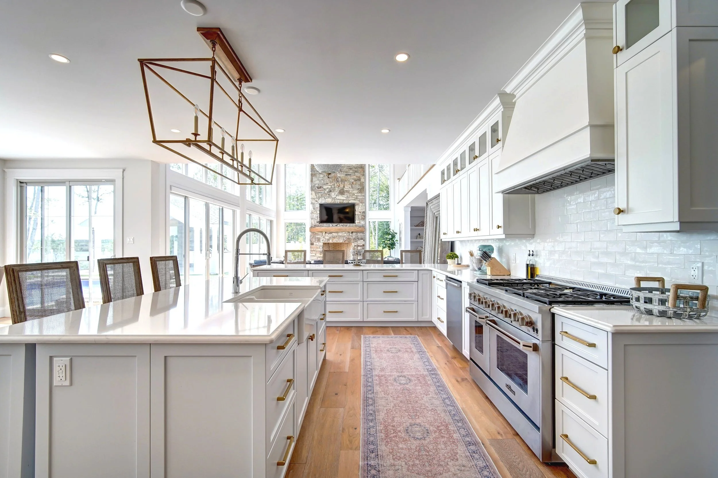 206+Kitchen.jpg