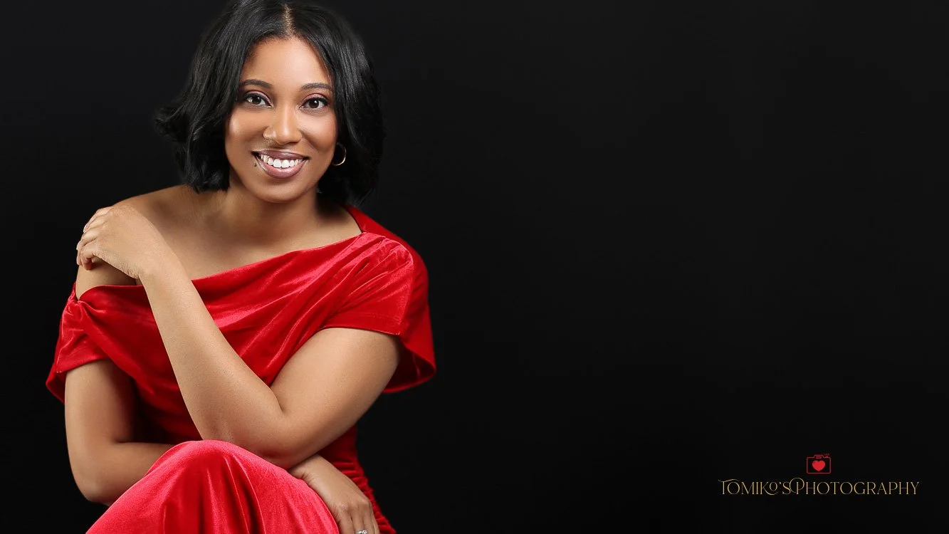 Glamour group photo session in Birmingham, Alabama with Tomiko's Photography — four-hour luxury photography session including professional makeup and delicious food.