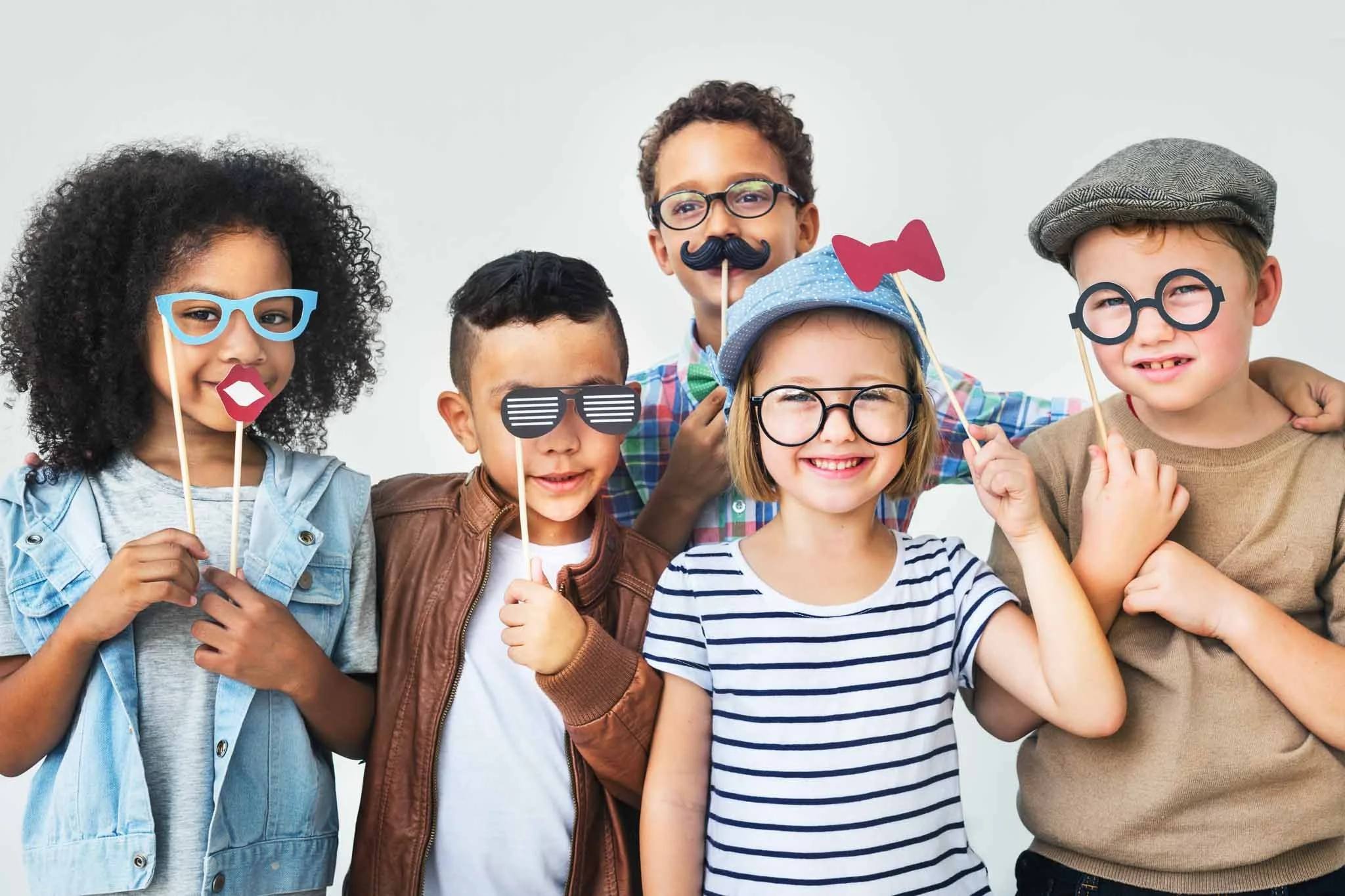 Event Photo Booth photo of kids with props in Birmingham, Alabama with Tomiko's Photography — fun event photo booth photography session..