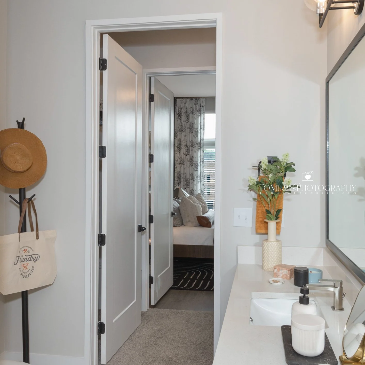 Bathroom interior photographer