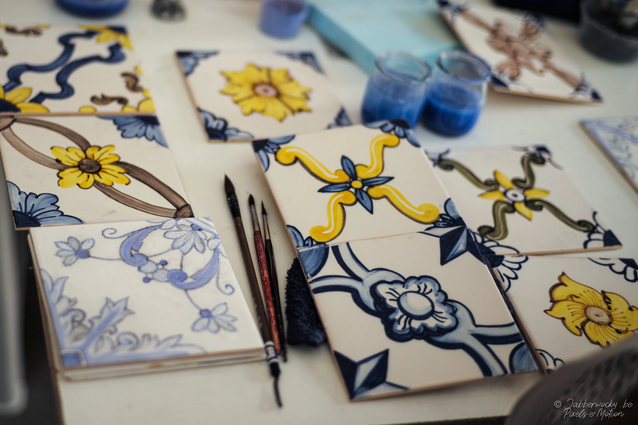 Marianna Blue-white -B- 026.jpg