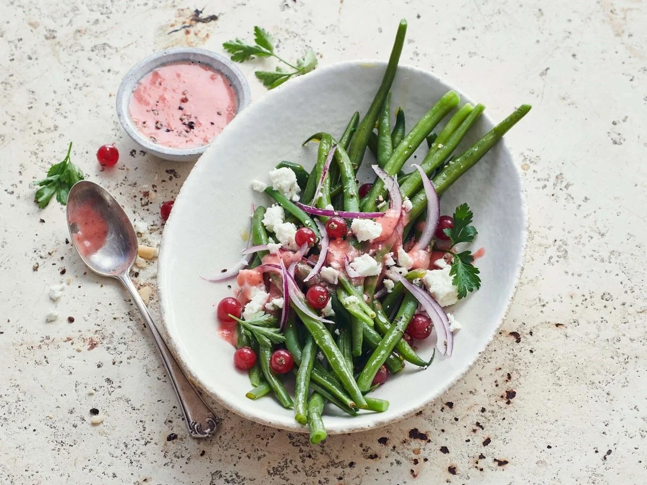 bohnen-mit-fruchtigem-dressing-und-feta-0-4-3 Large.jpeg