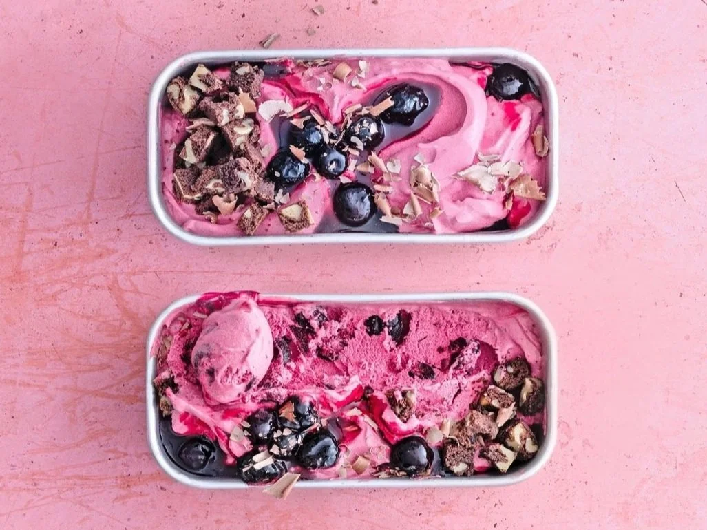 schwarzwaelder-kirschen-softice-0-4-3 Large.jpg