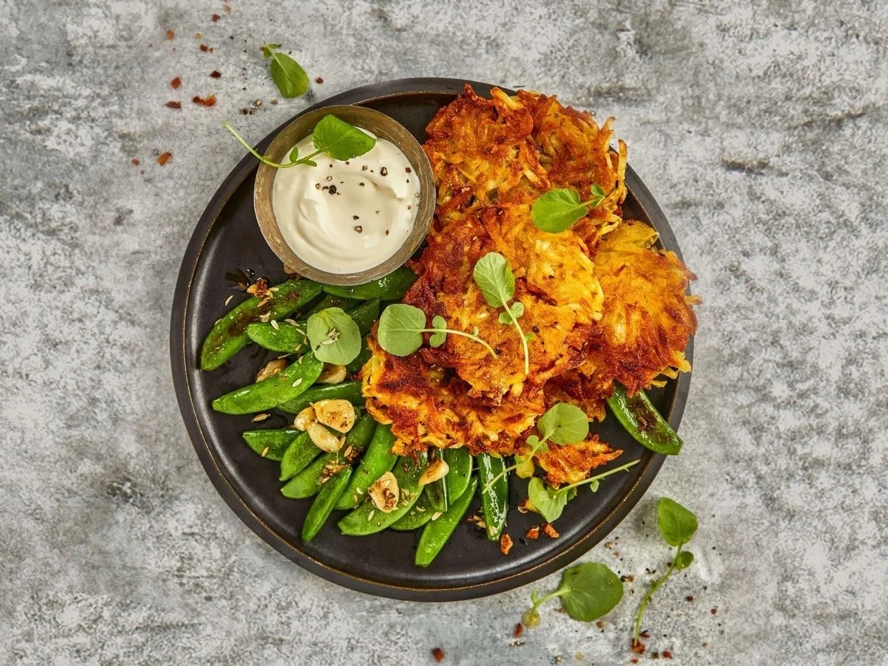 kleine-knusperroesti-mit-gebratenen-knackerbsen-0-4-3 Large Large.jpeg