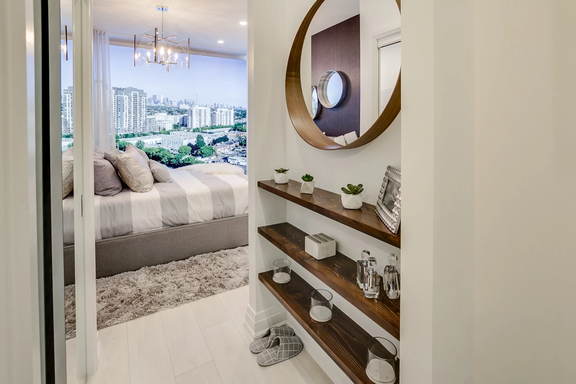 17_masterbedroom.jpg