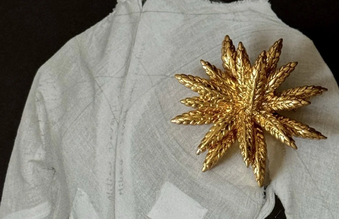 HEI CC VINTAGE LAPEL PIN