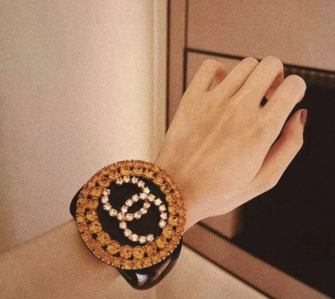 HEI CC RED BLING BANGLE