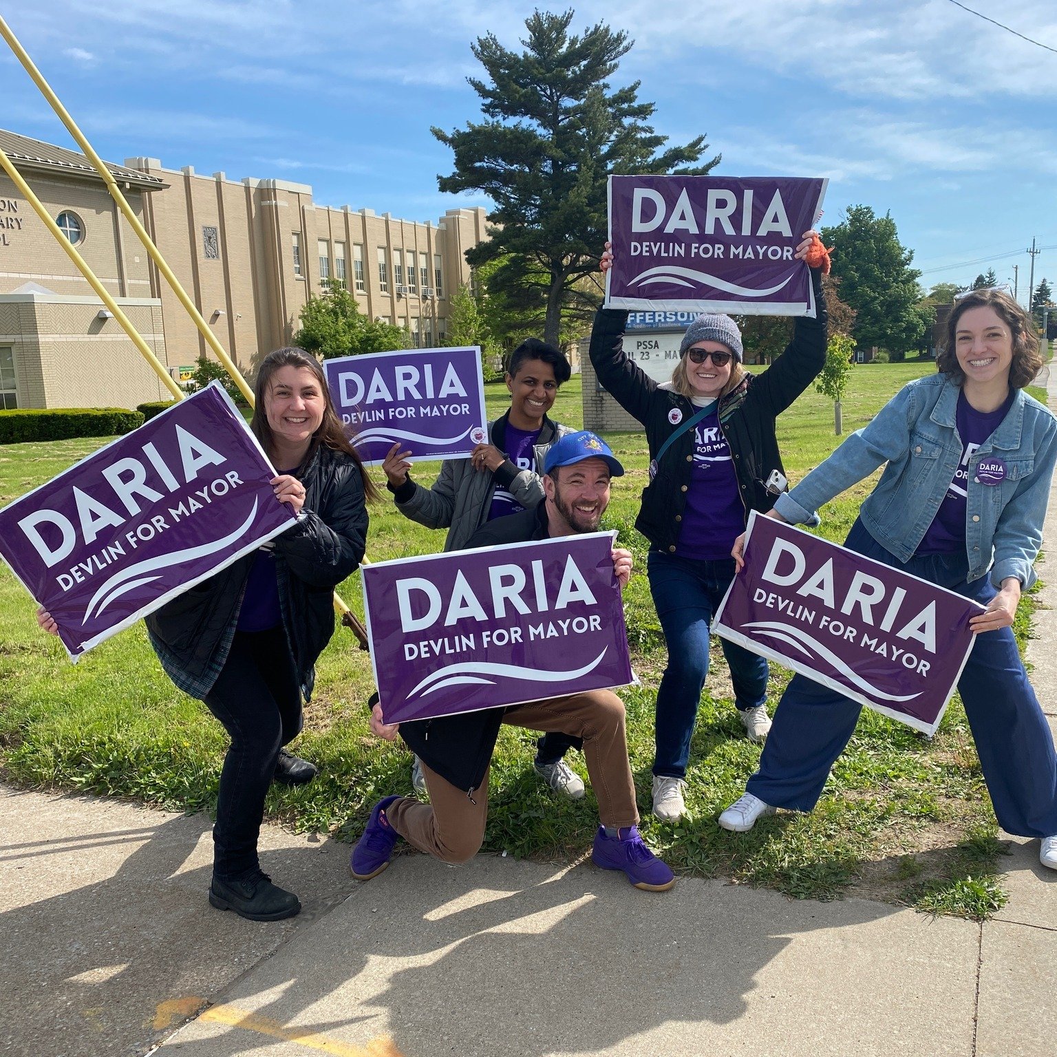 Final hours with full hearts! #TeamDaria is giving everything in these last hours of Election Day.

This is what people-powered politics looks like: community, commitment, and a whole lotta purple! 💜 

#DariaForErie #VoteDaria #ForwardTogether