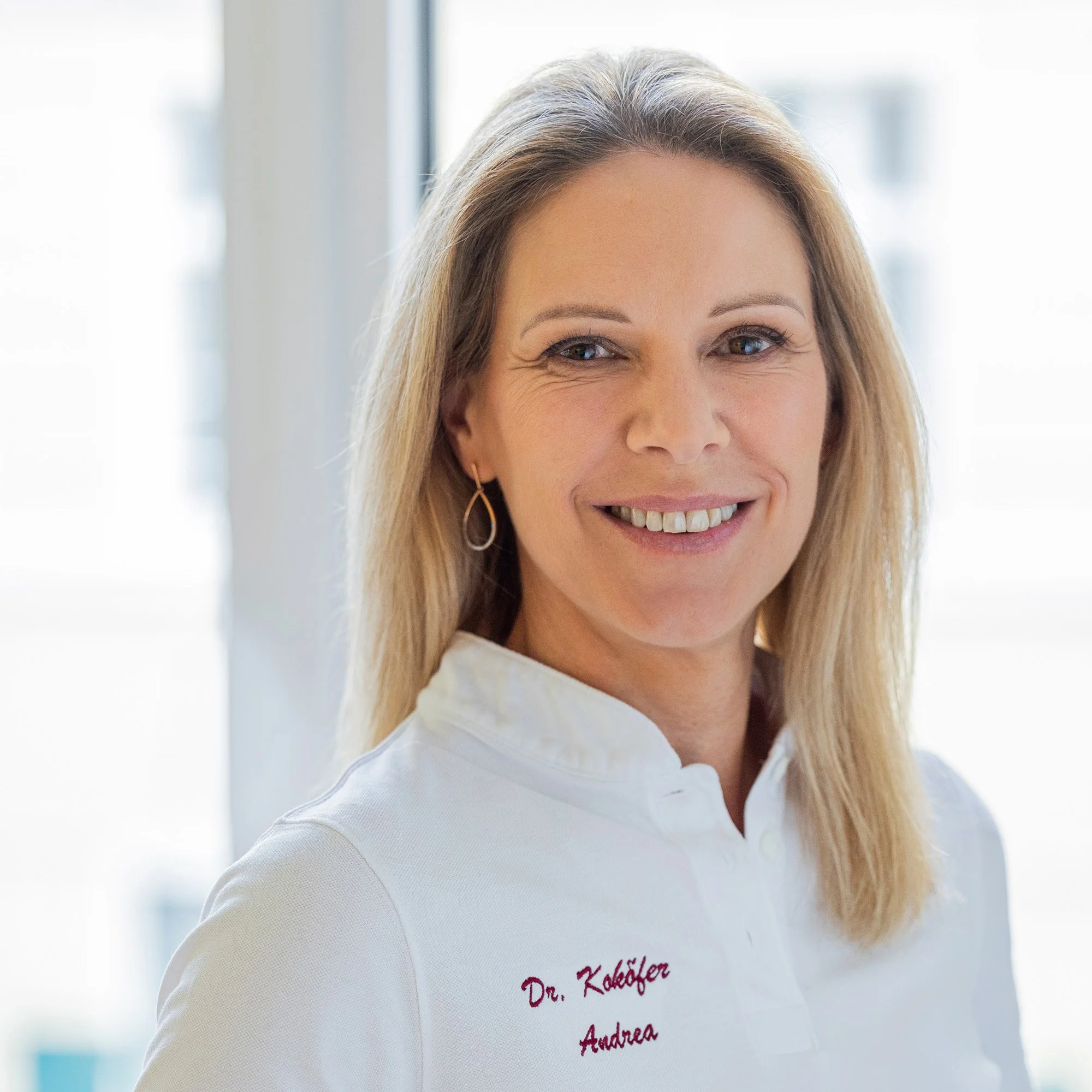 Dr. Andrea Koköfer