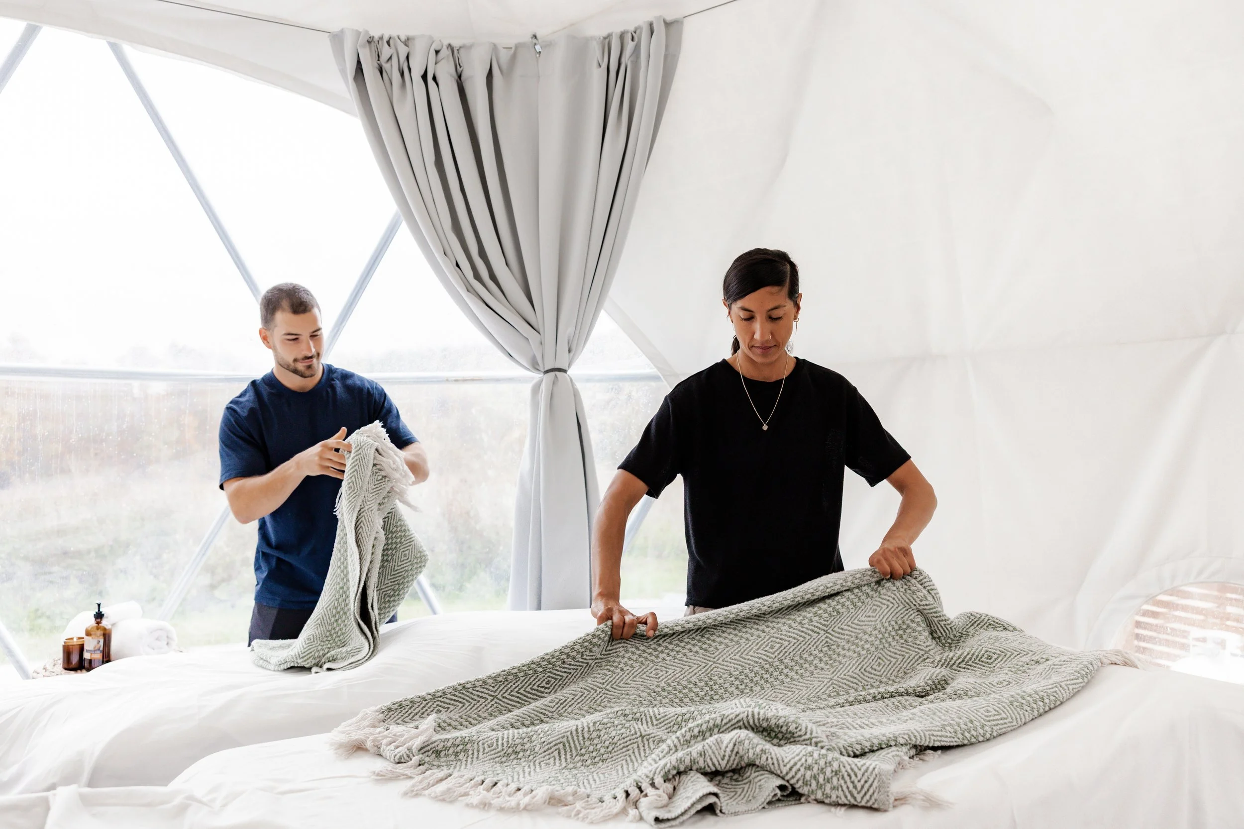 5 Reasons to Book a Mobile Massage During Your Blue Mountain Getaway