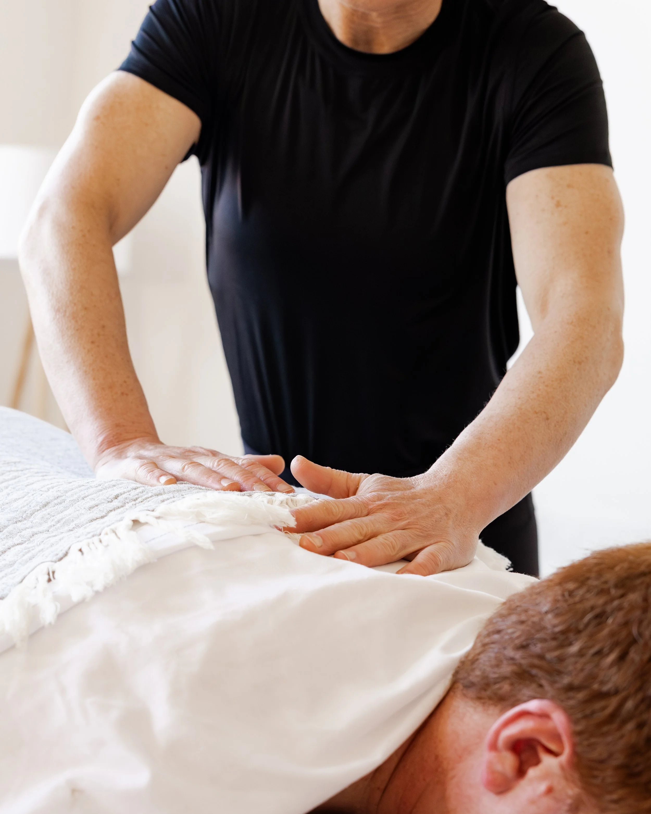 Mobile Massage in Blue Mountain: The Perfect Add-On to Your September Getaway