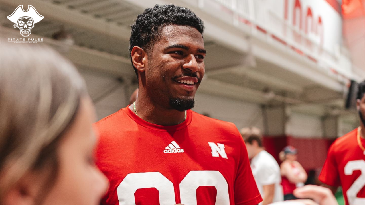 ECU Adds Tight End Transfer Ismael Smith Flores