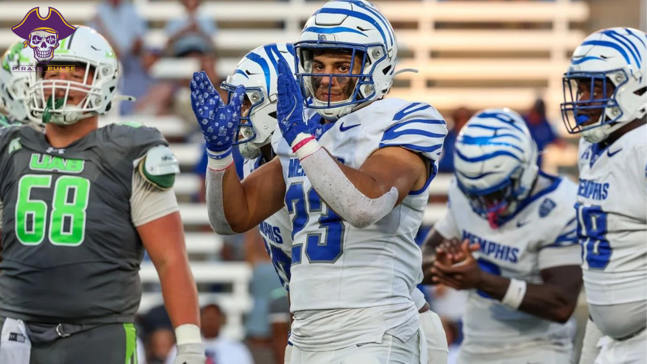 ECU Bolsters Linebacker Room With Addition of Brothers Crews Law, Cade Law