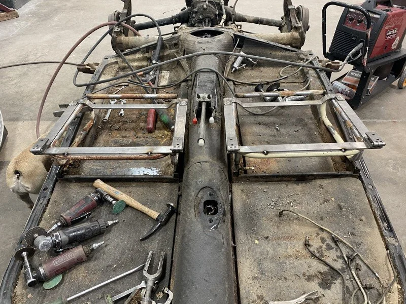 399_seat_frames_10_.jpg