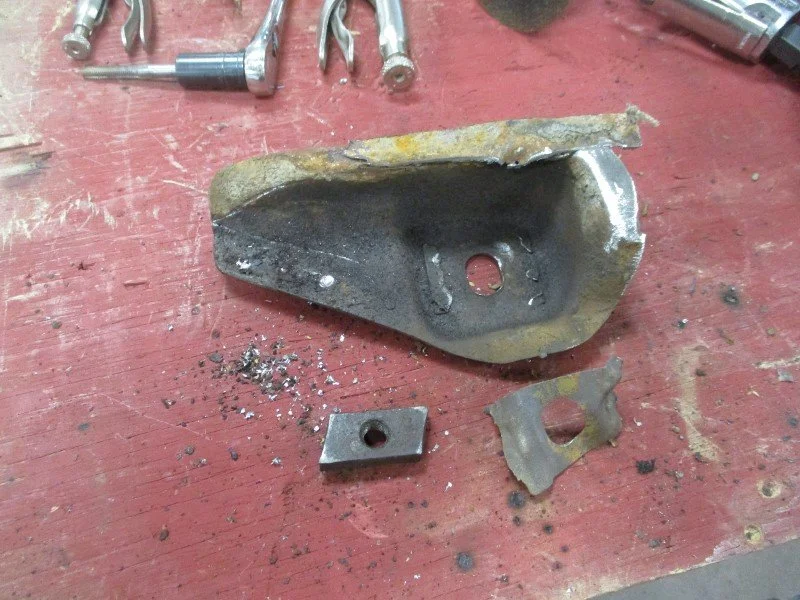 197_seat_brackets_1__2.jpg