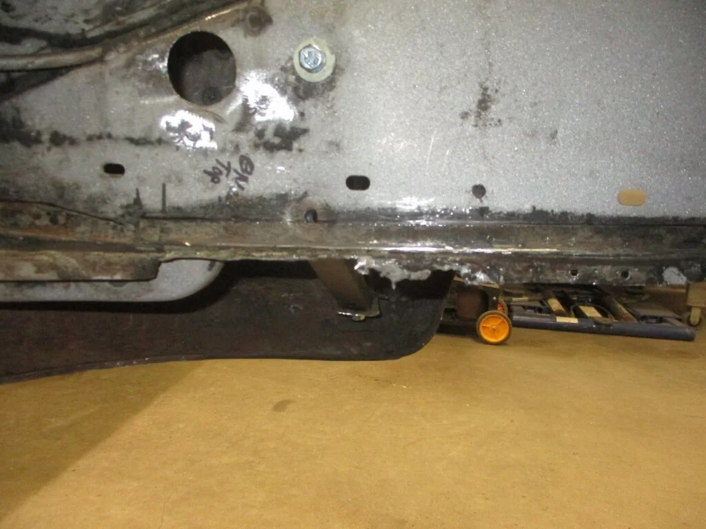 182_engine_surround_5__6.jpg