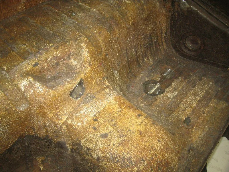 029_back_seat_3_.jpg
