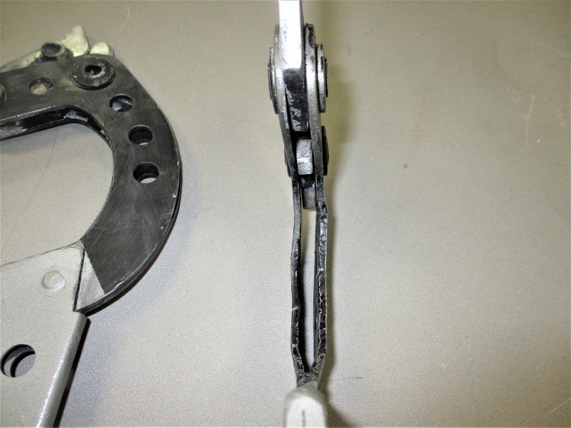 803_hood_hinges_2_.jpg