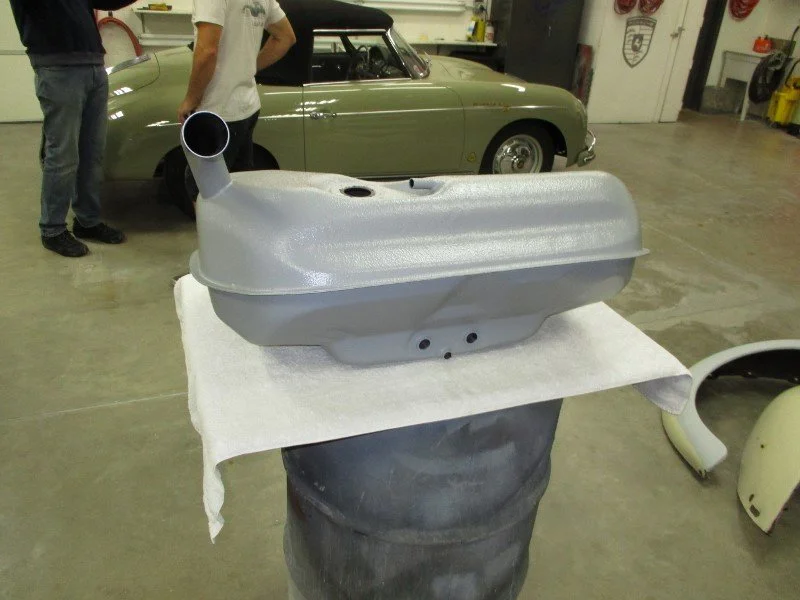 352_gas_tank_2__2.jpg