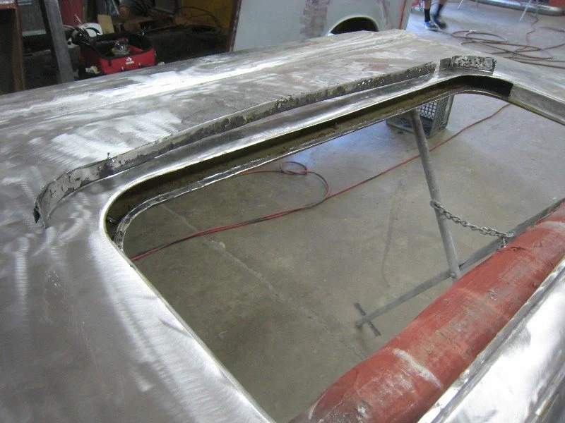 100_rear_hatch_2_800x600_.jpg