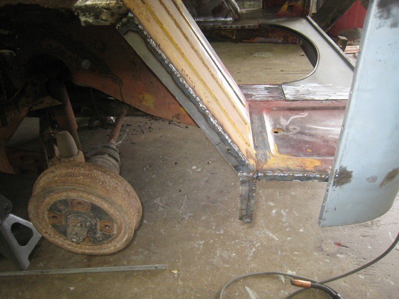 130_drvr_qtr_4_800x600_.jpg