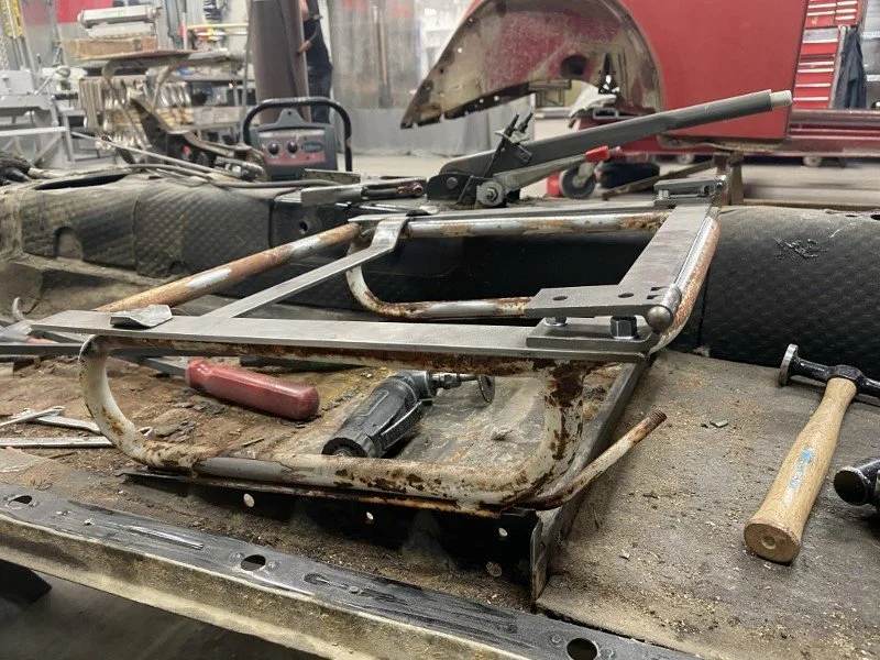395_seat_frames_6_.jpg