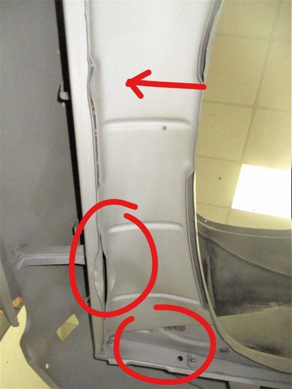 300_engine_surround_5__2.jpg