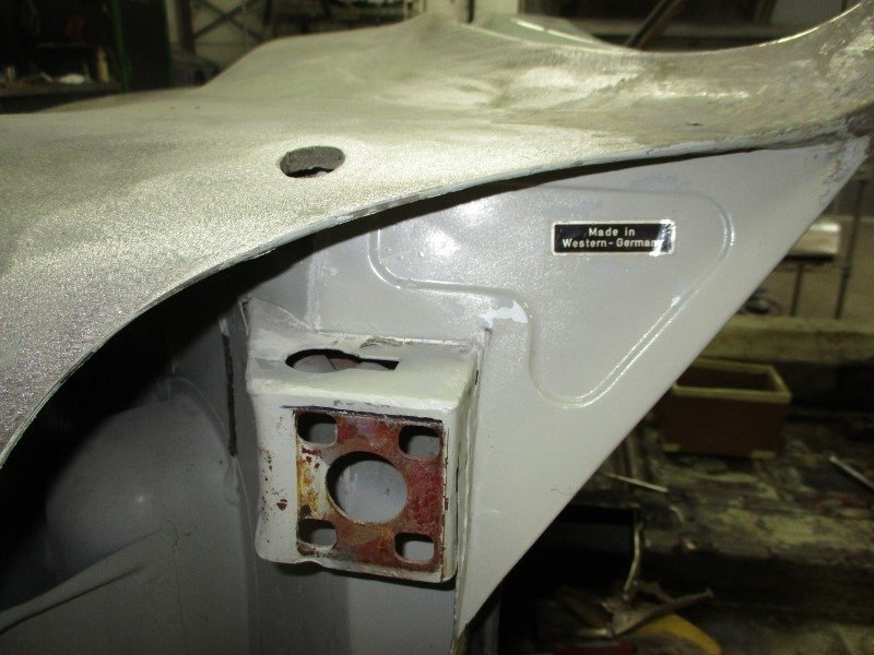 DLX-356-104-00-3.jpg